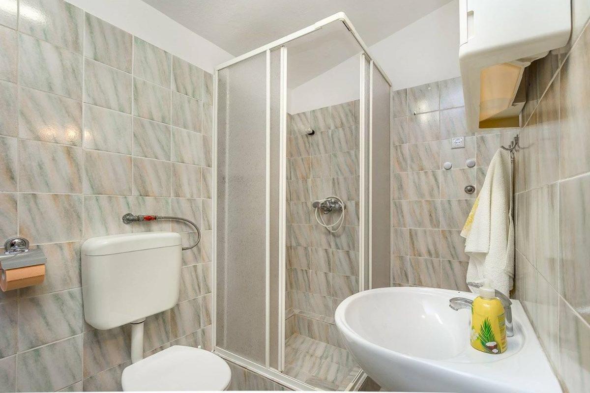 Apartment Dragica