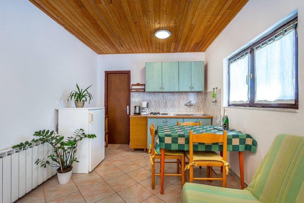 Apartment Dragica