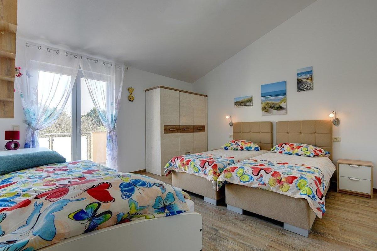 House Veronika view 5