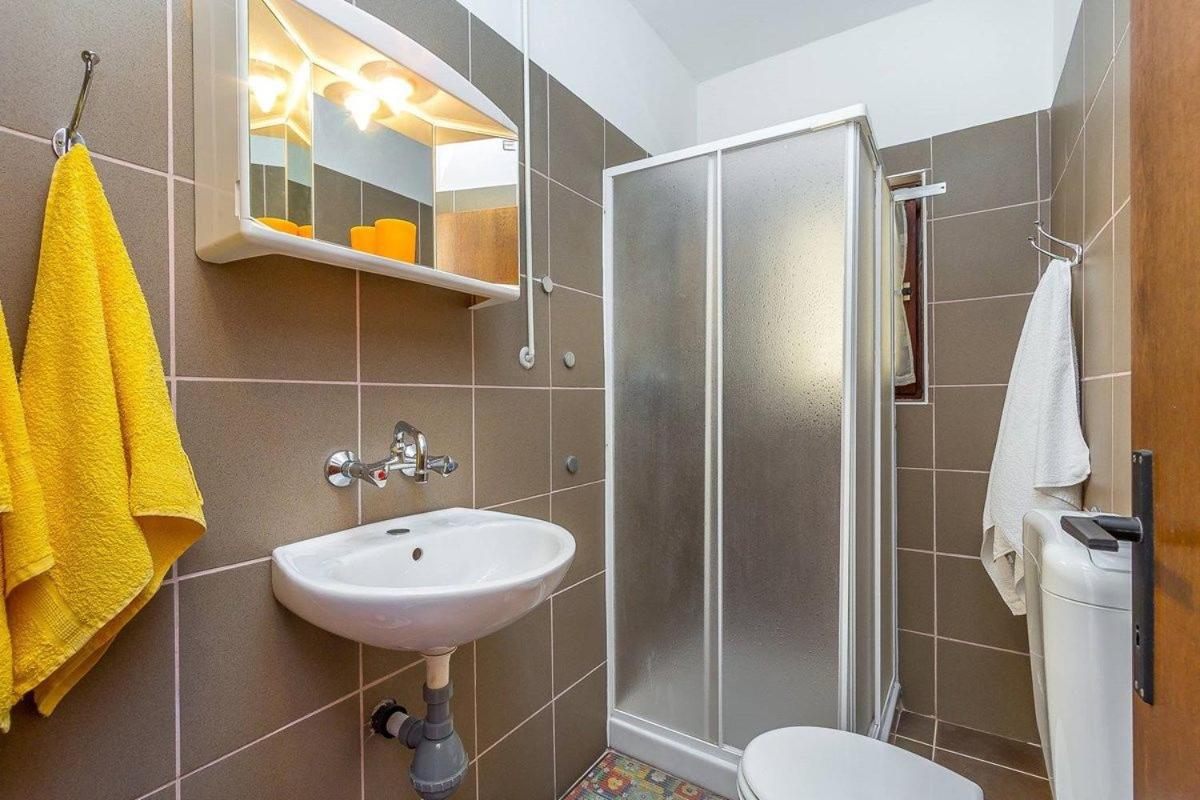 Apartment Dragica