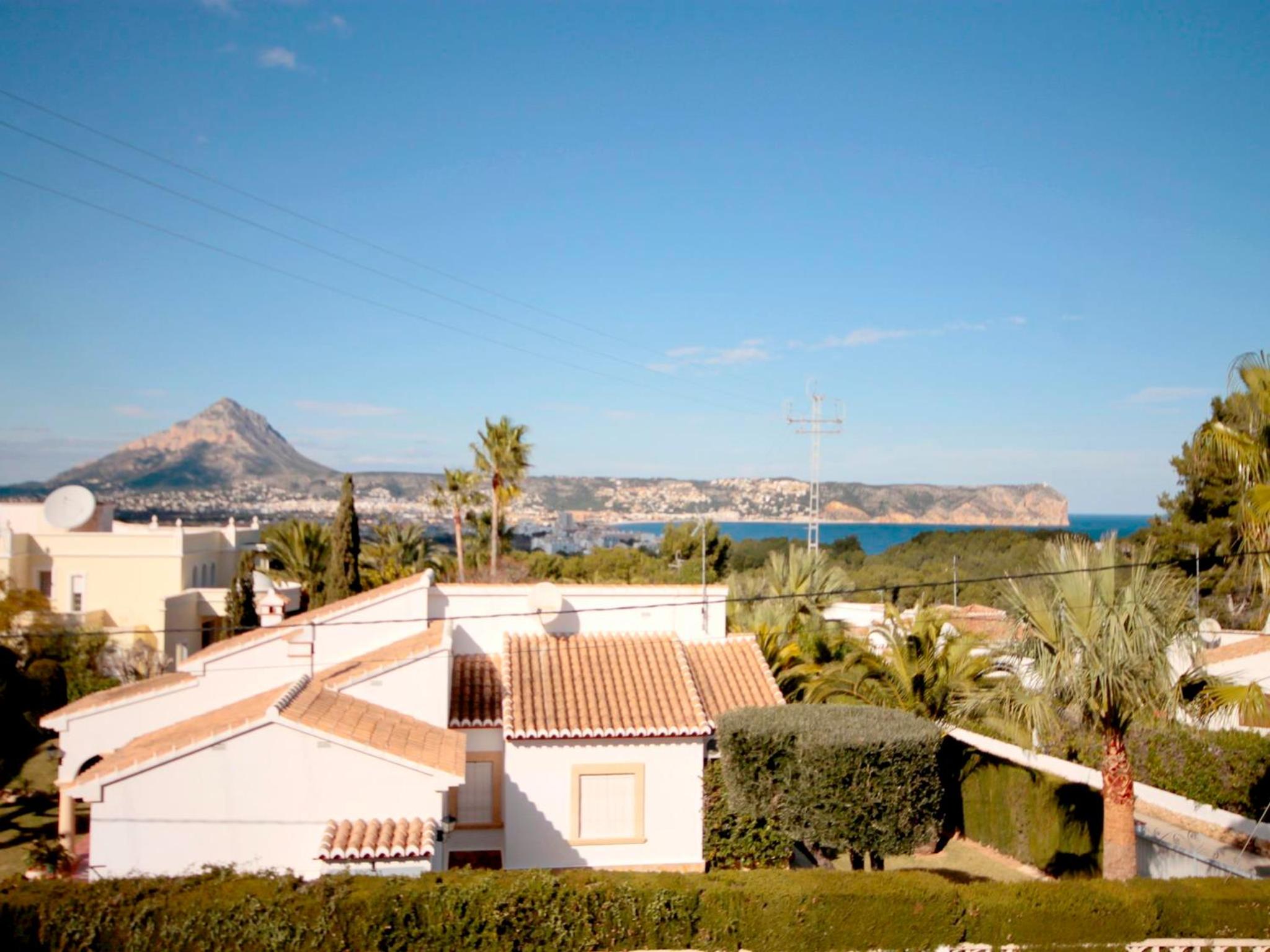 Holiday Home Anna view 4