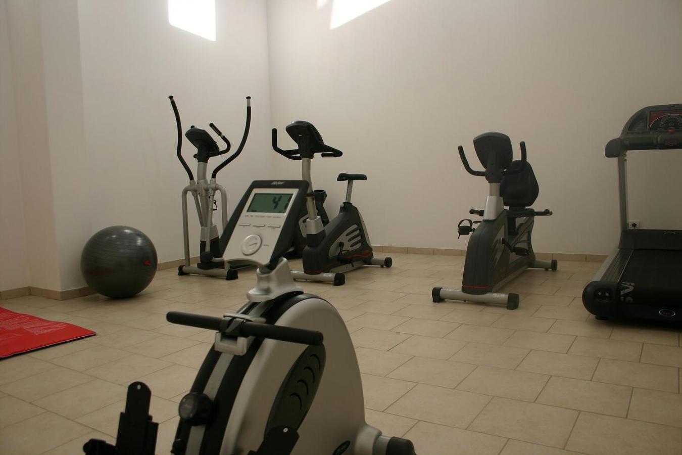 Photo 32