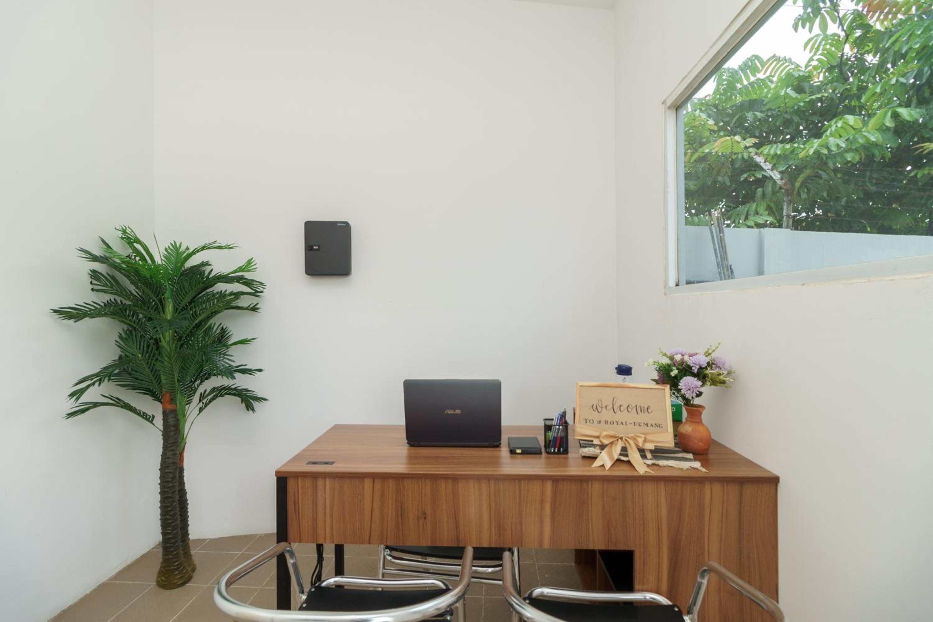 meeting & event spaces