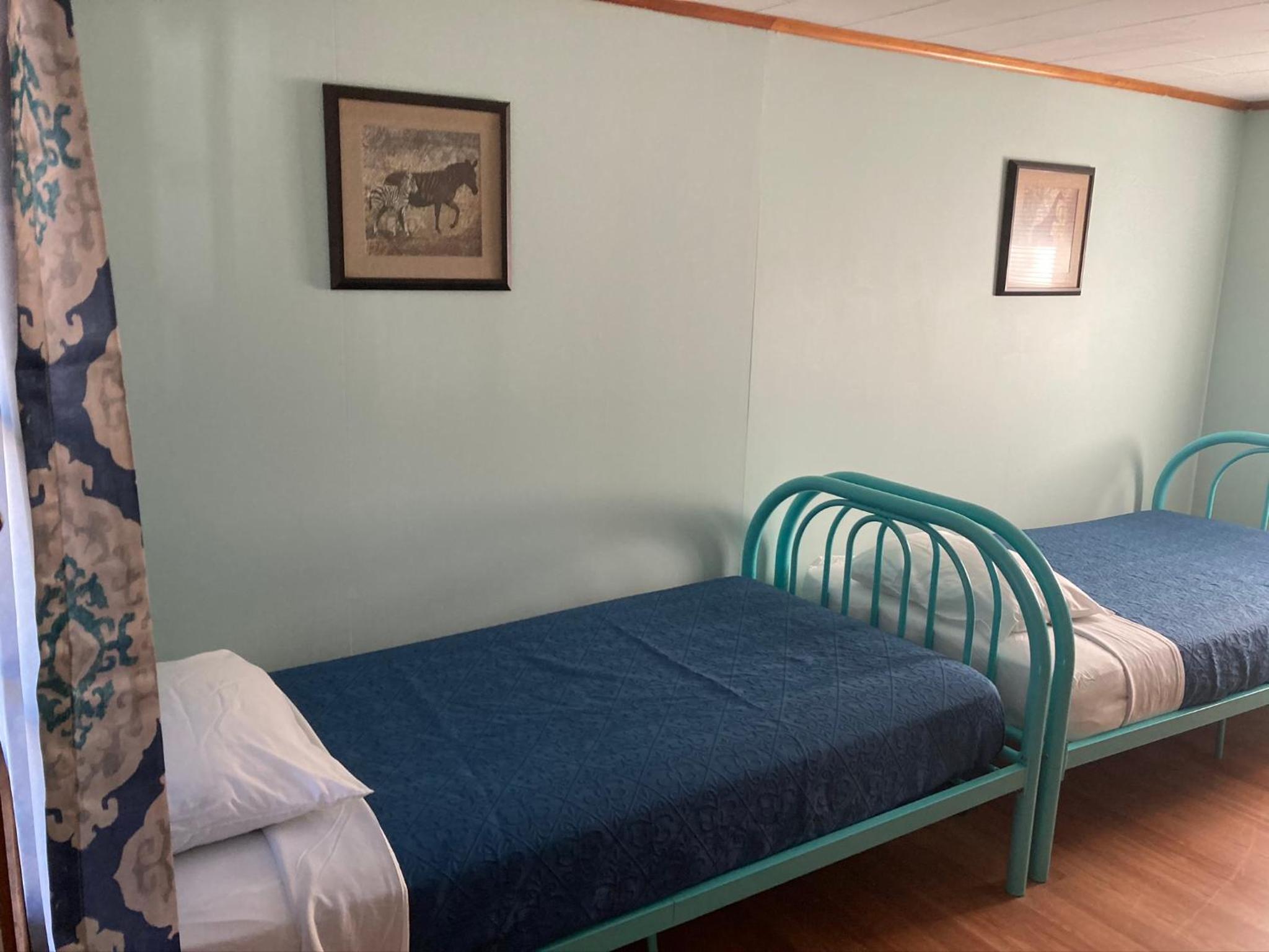Hillside Motel