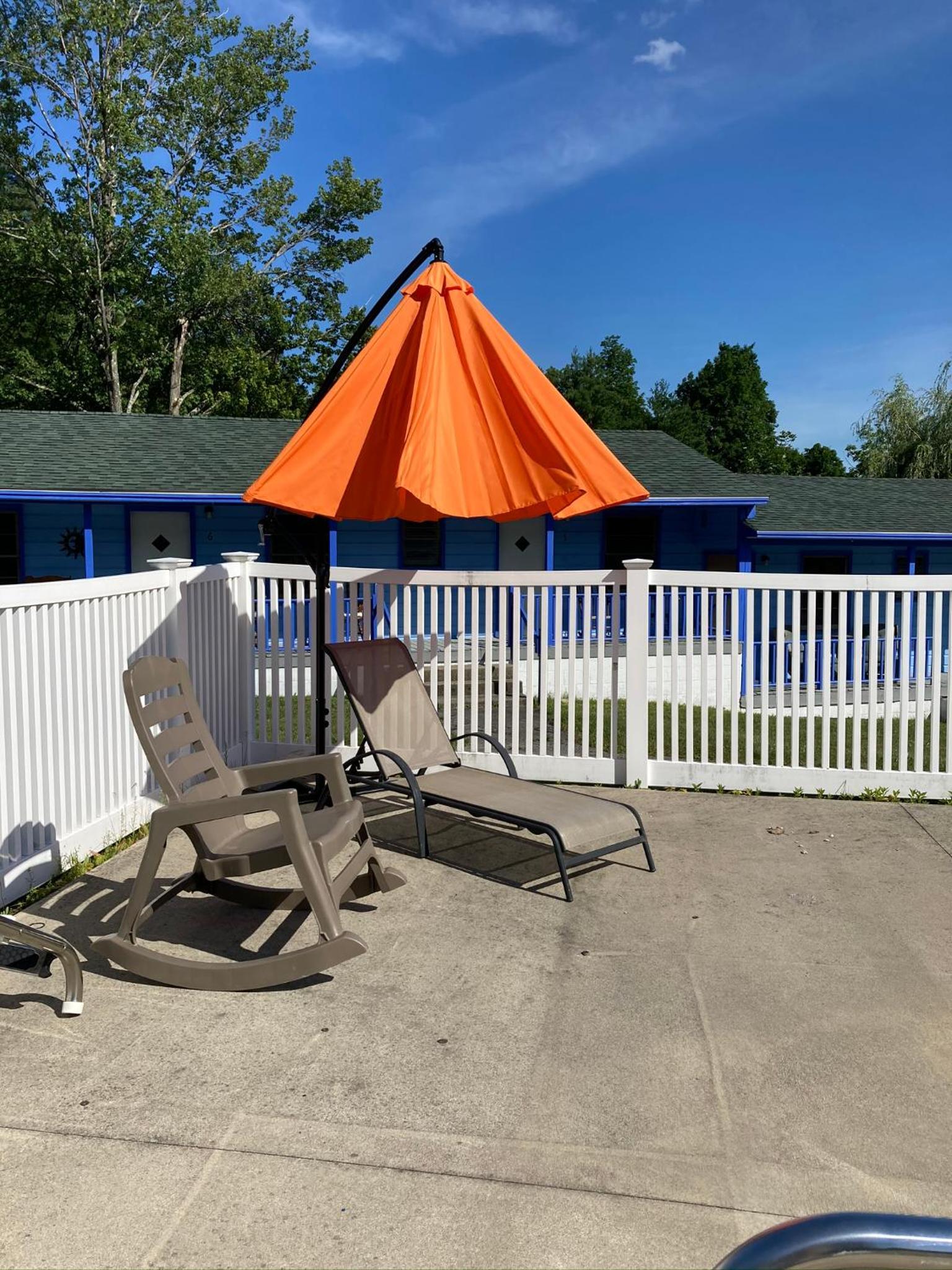 Hillside Motel