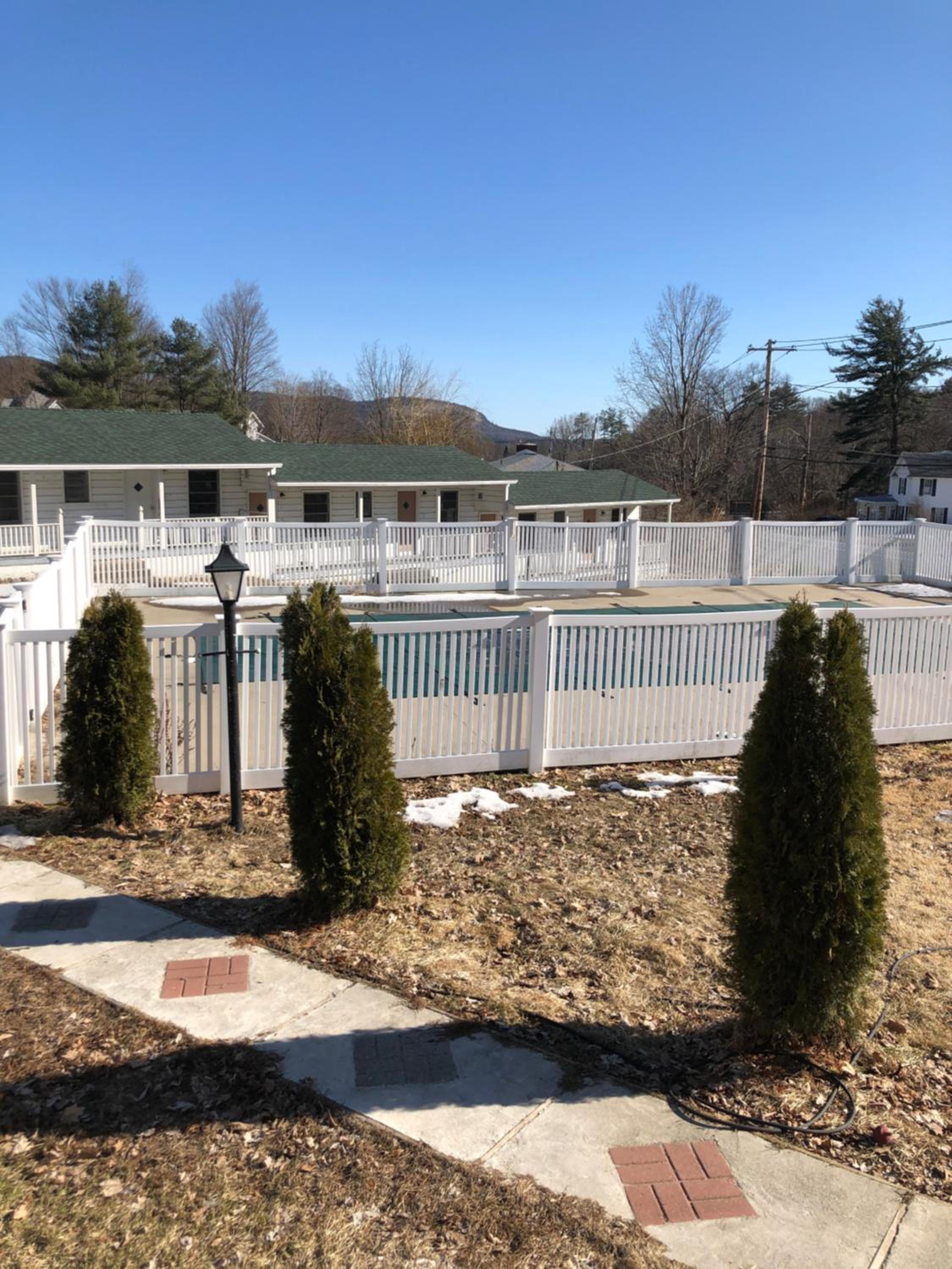 Hillside Motel
