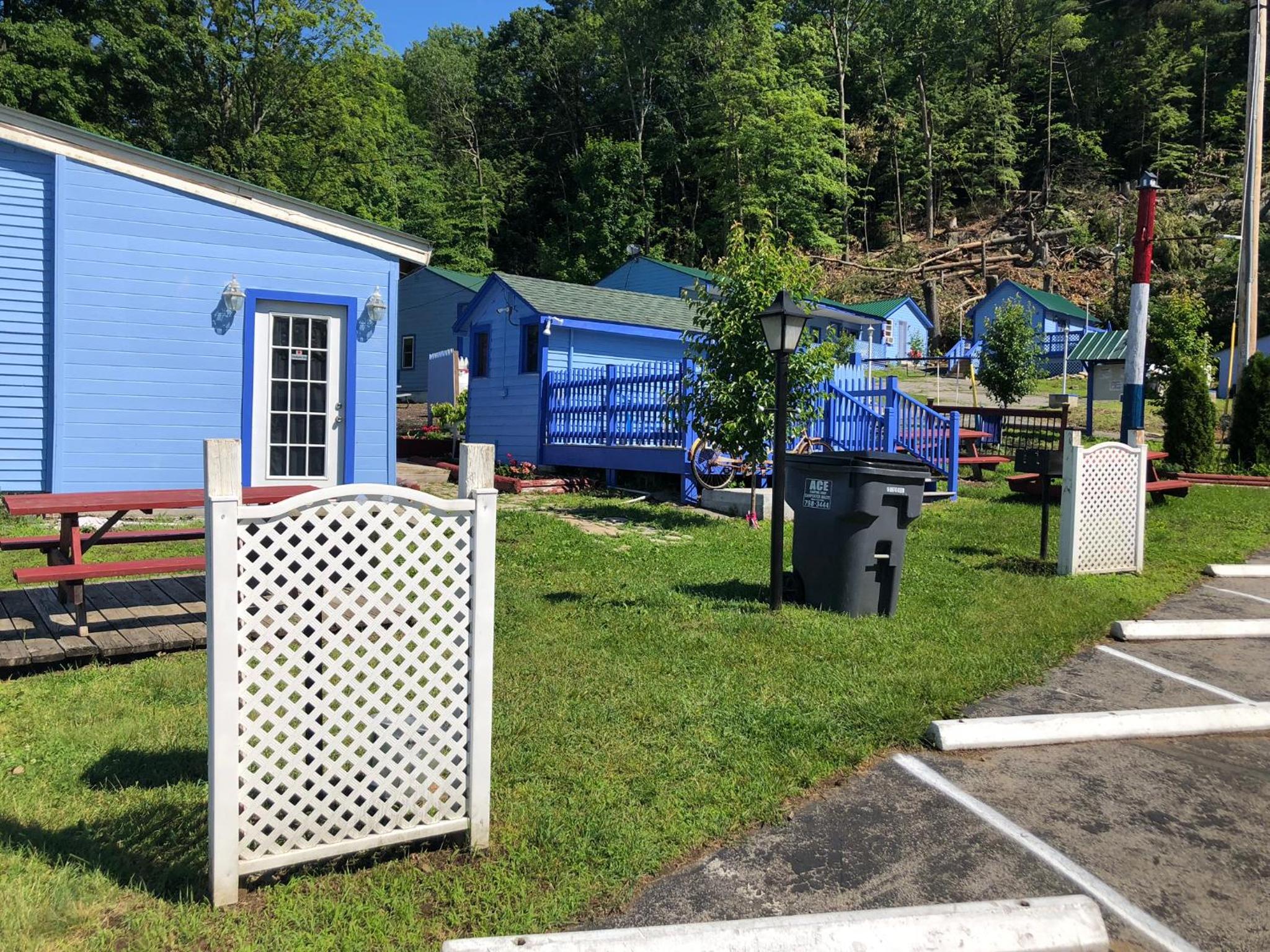 Hillside Motel