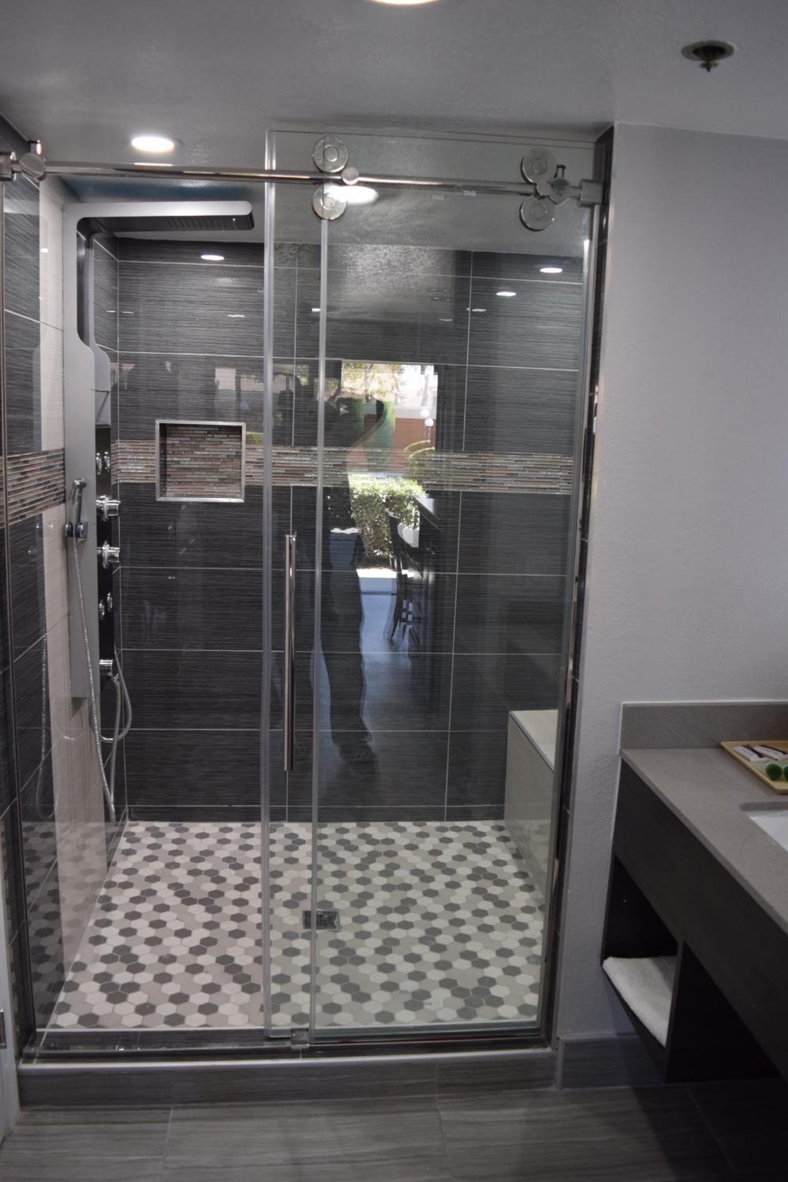 Budget Inn - Property Image 27