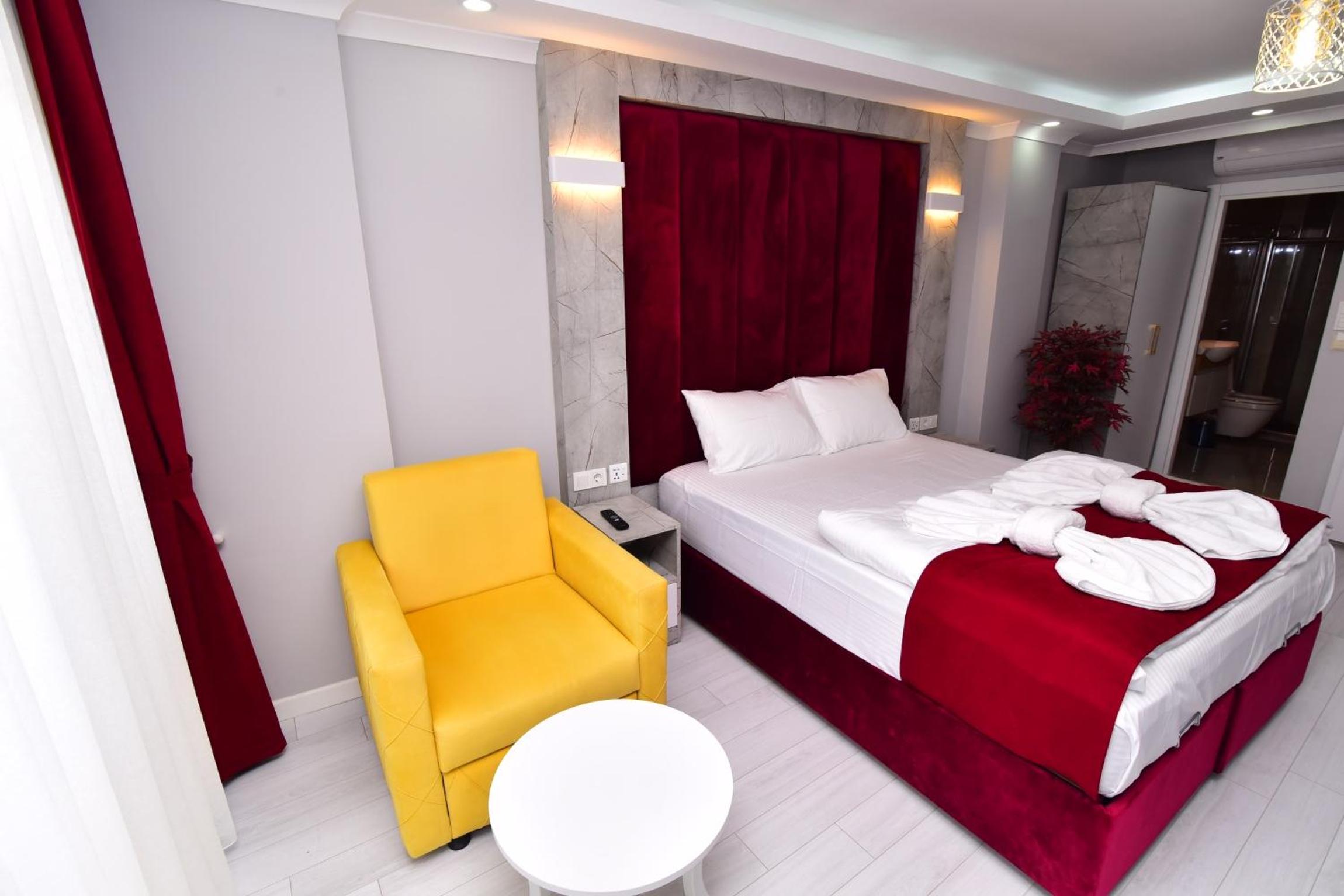 Little sofia hotel