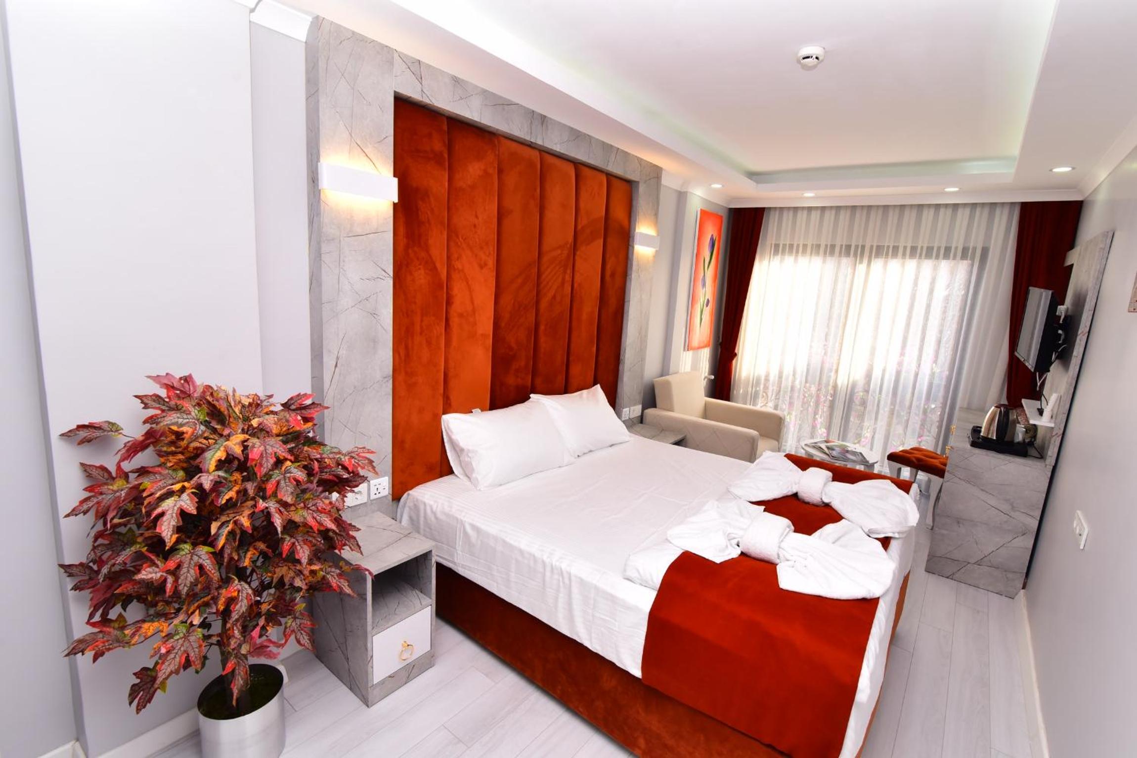 Little sofia hotel