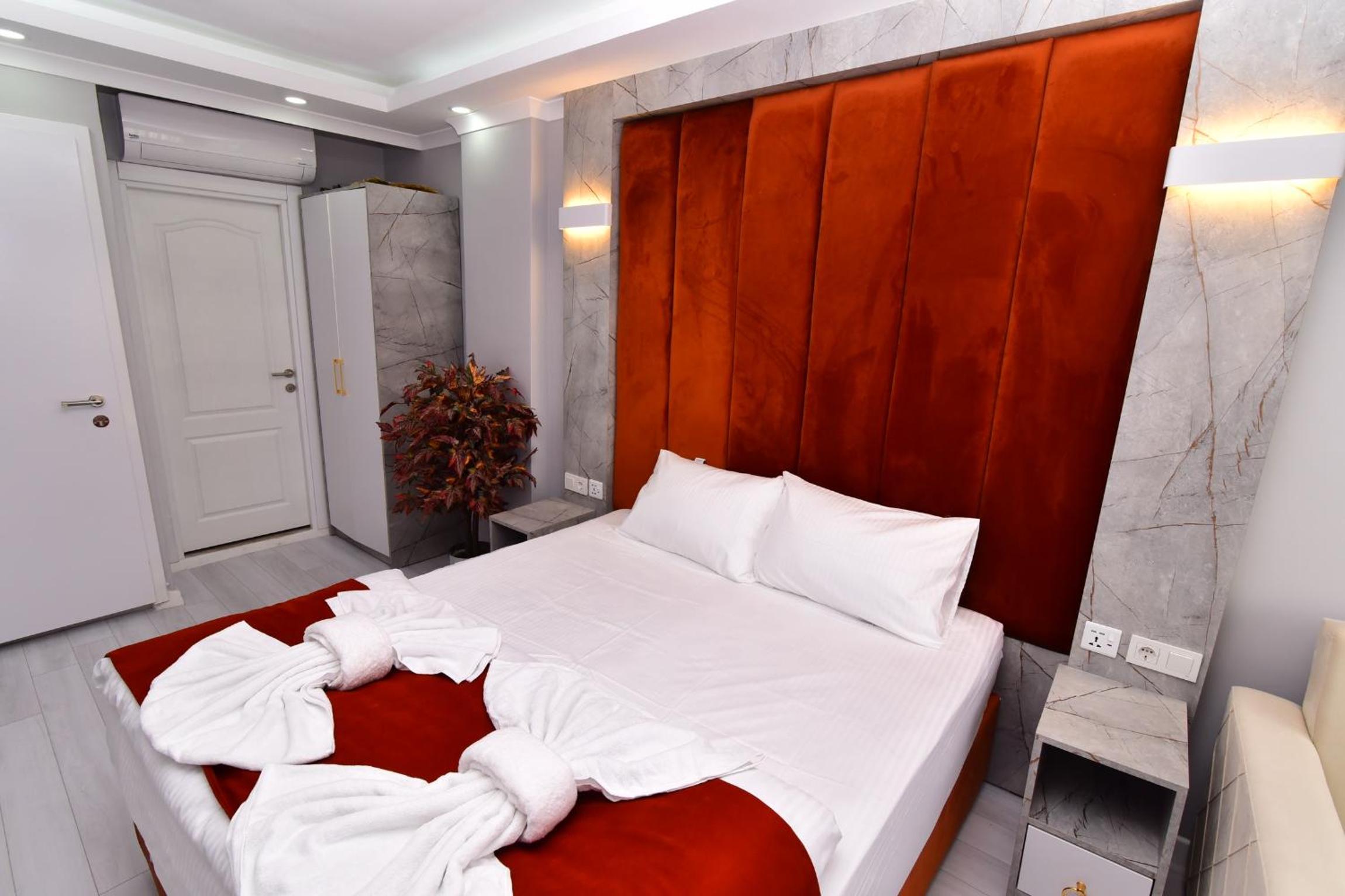 Little sofia hotel