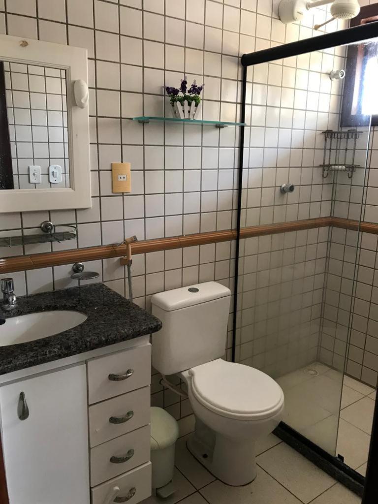 Casa de praia em condomínio à beira mar