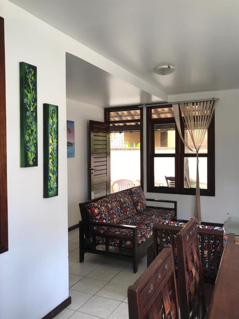 Casa de praia em condomínio à beira mar
