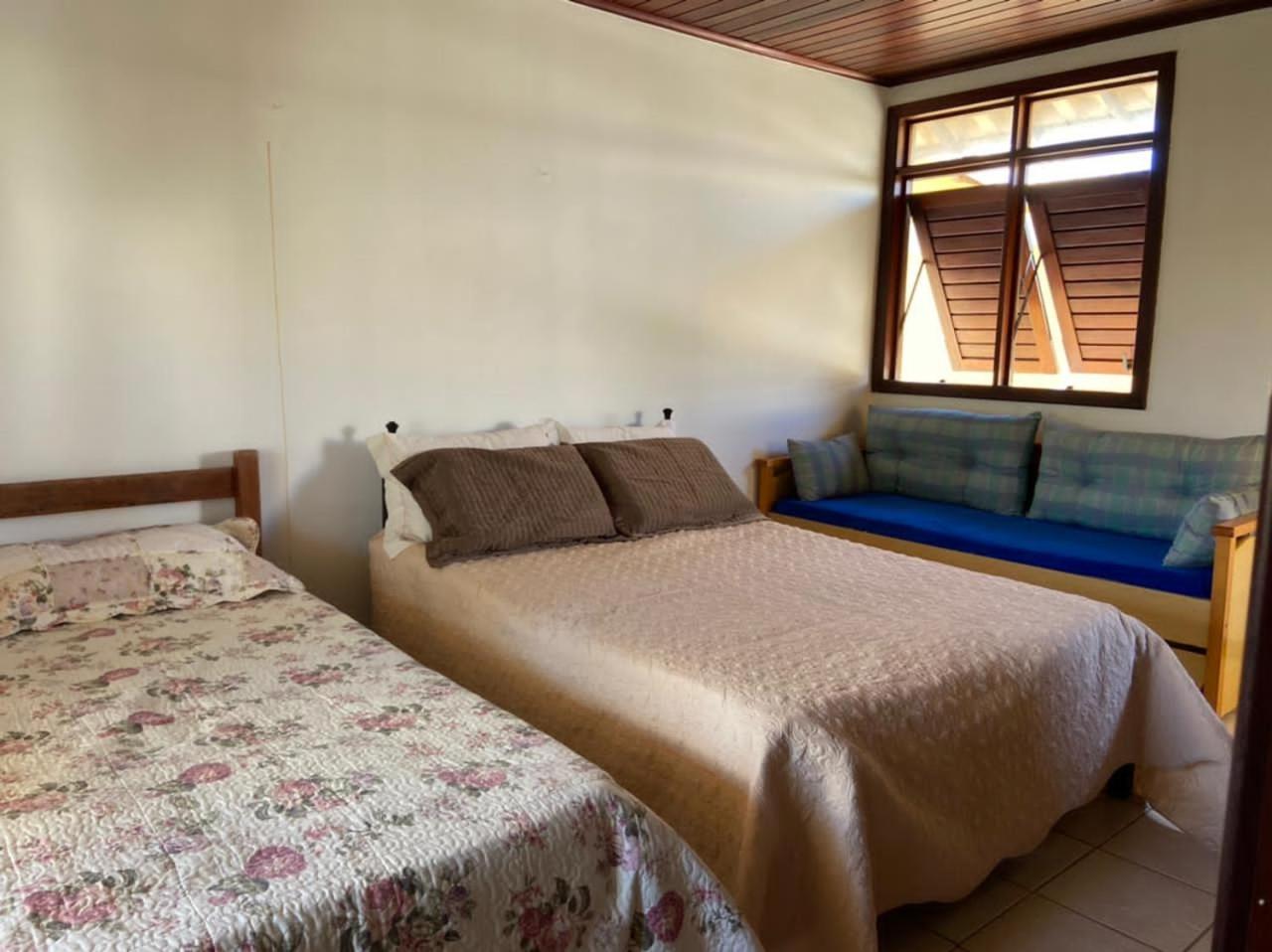 Casa de praia em condomínio à beira mar