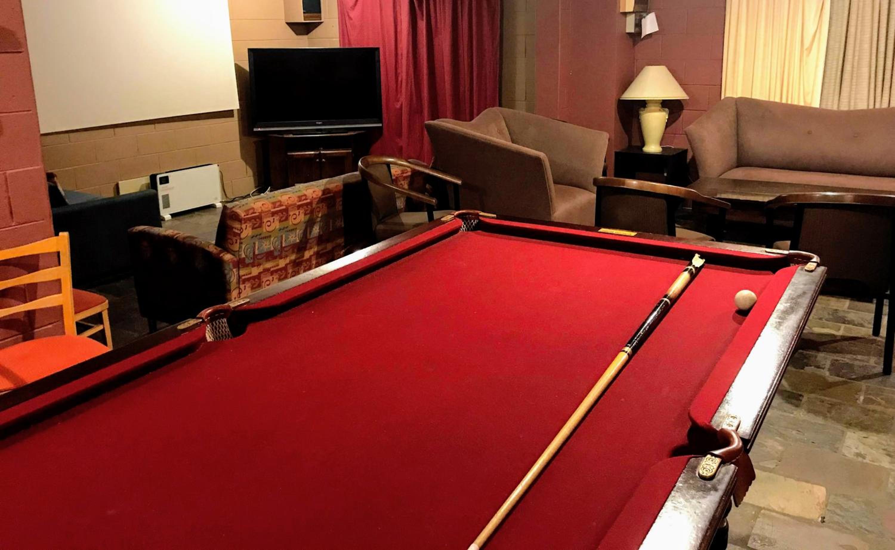 Cottonwood Lodge