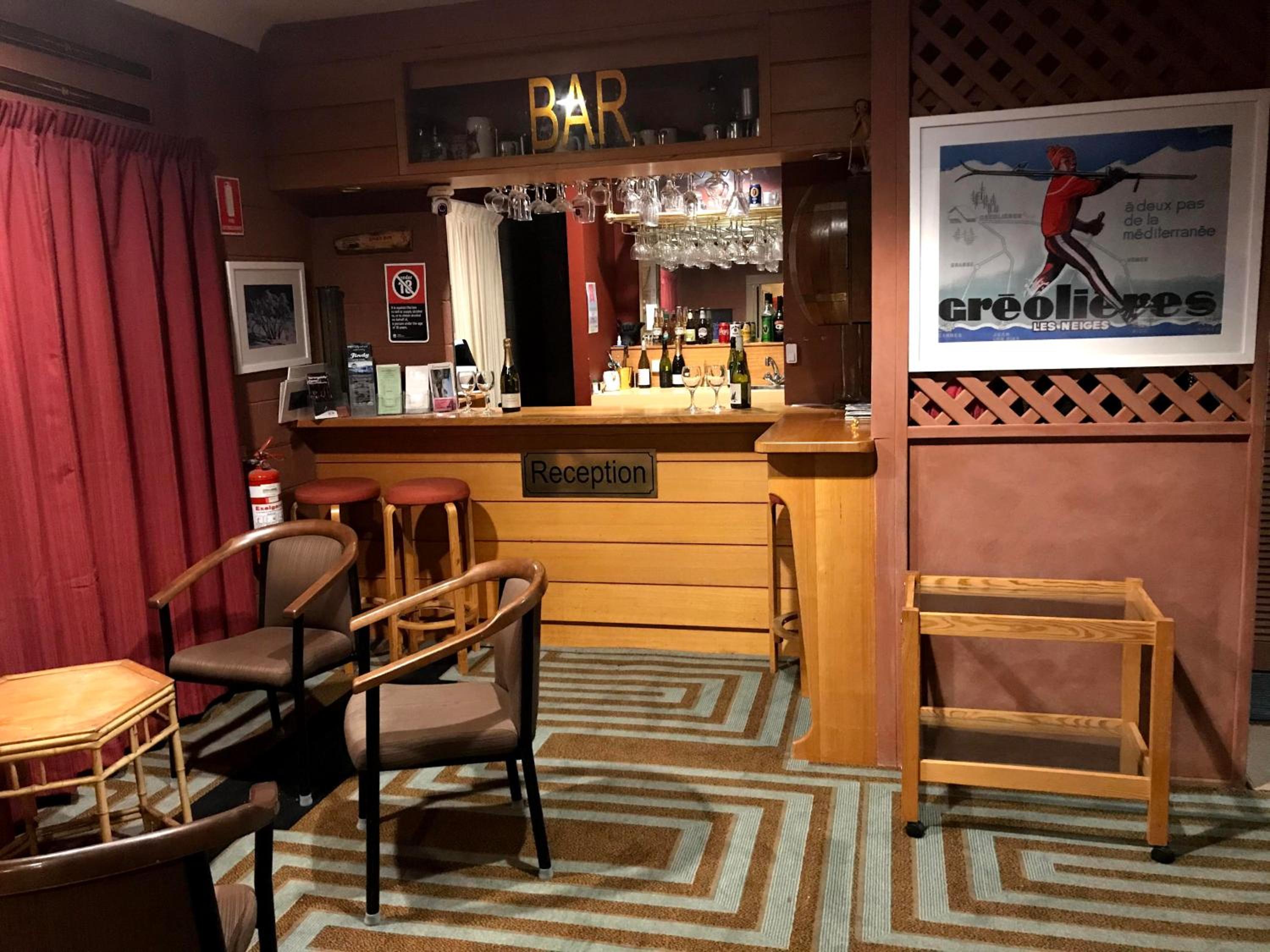 Cottonwood Lodge