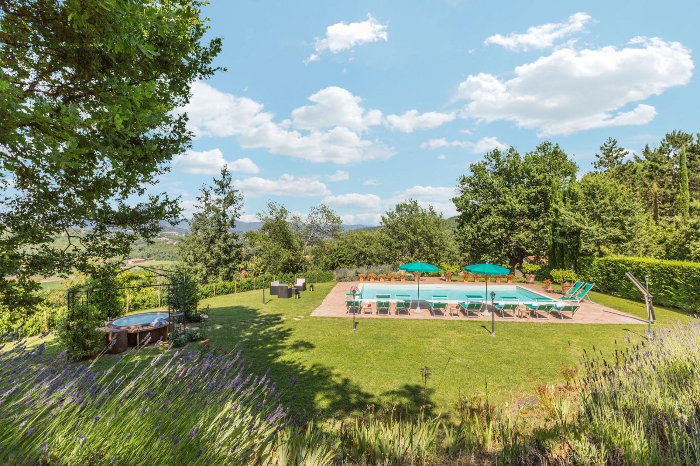 Torre Del Cielo en Monterchi — recepcion & lobby