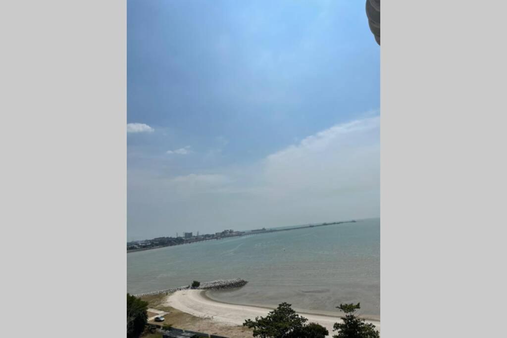 PORT DICKSON RESORT -GLORY BEACH RESORT SEAVIEW UNIT 2 BEDROOM photo 6