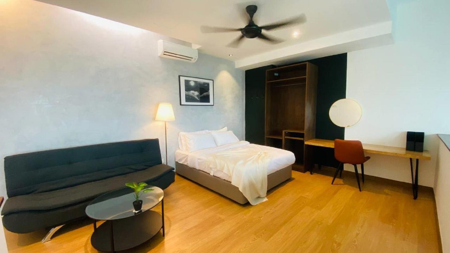 Signature Kuantan Imperium by MWH view 2