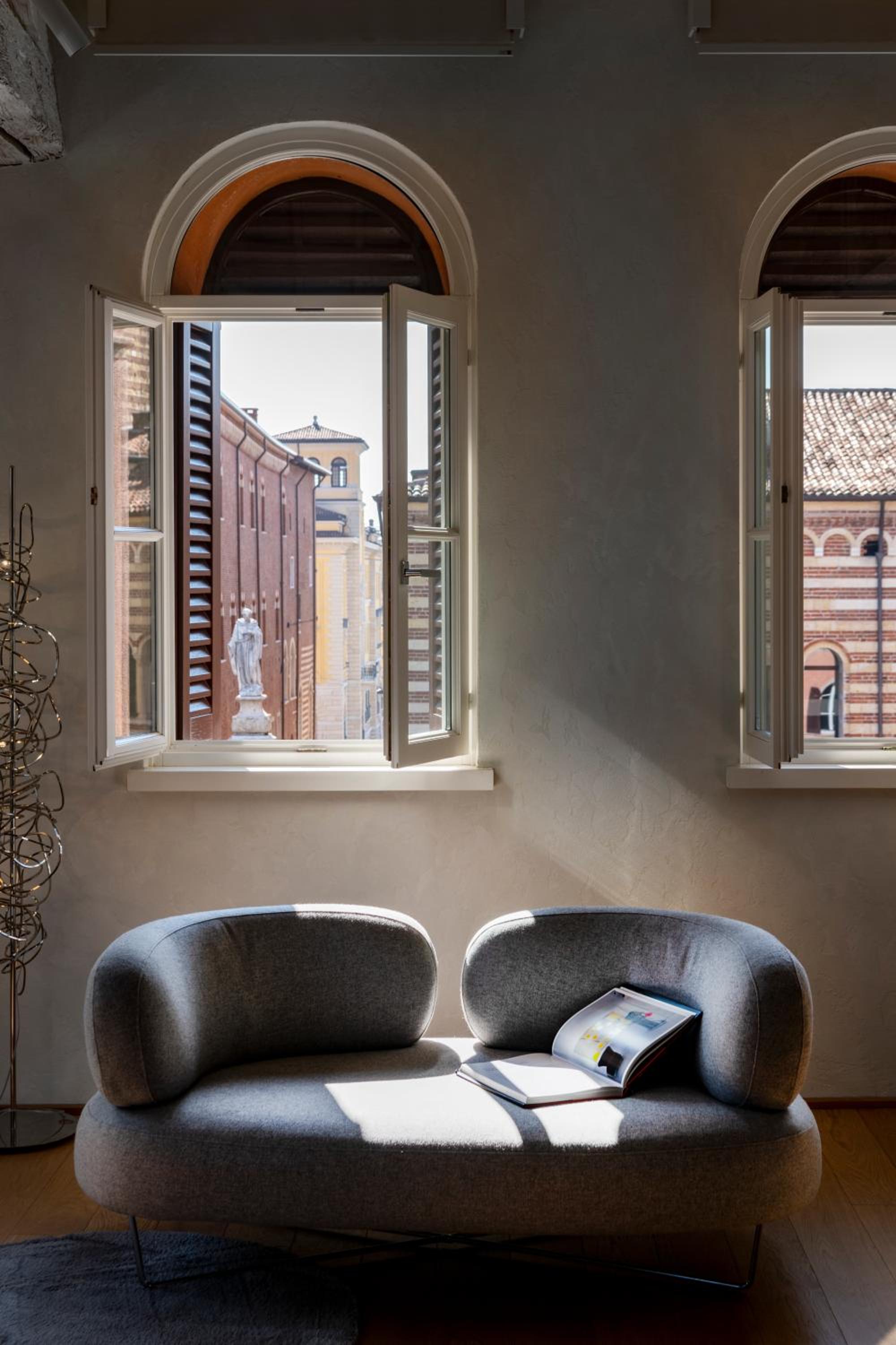 Lords of Verona Luxury Apartments