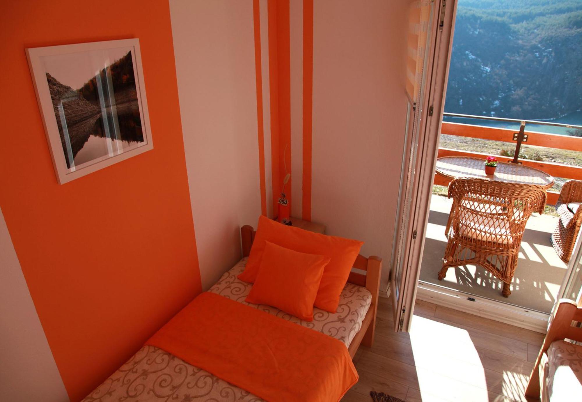 Photo 43