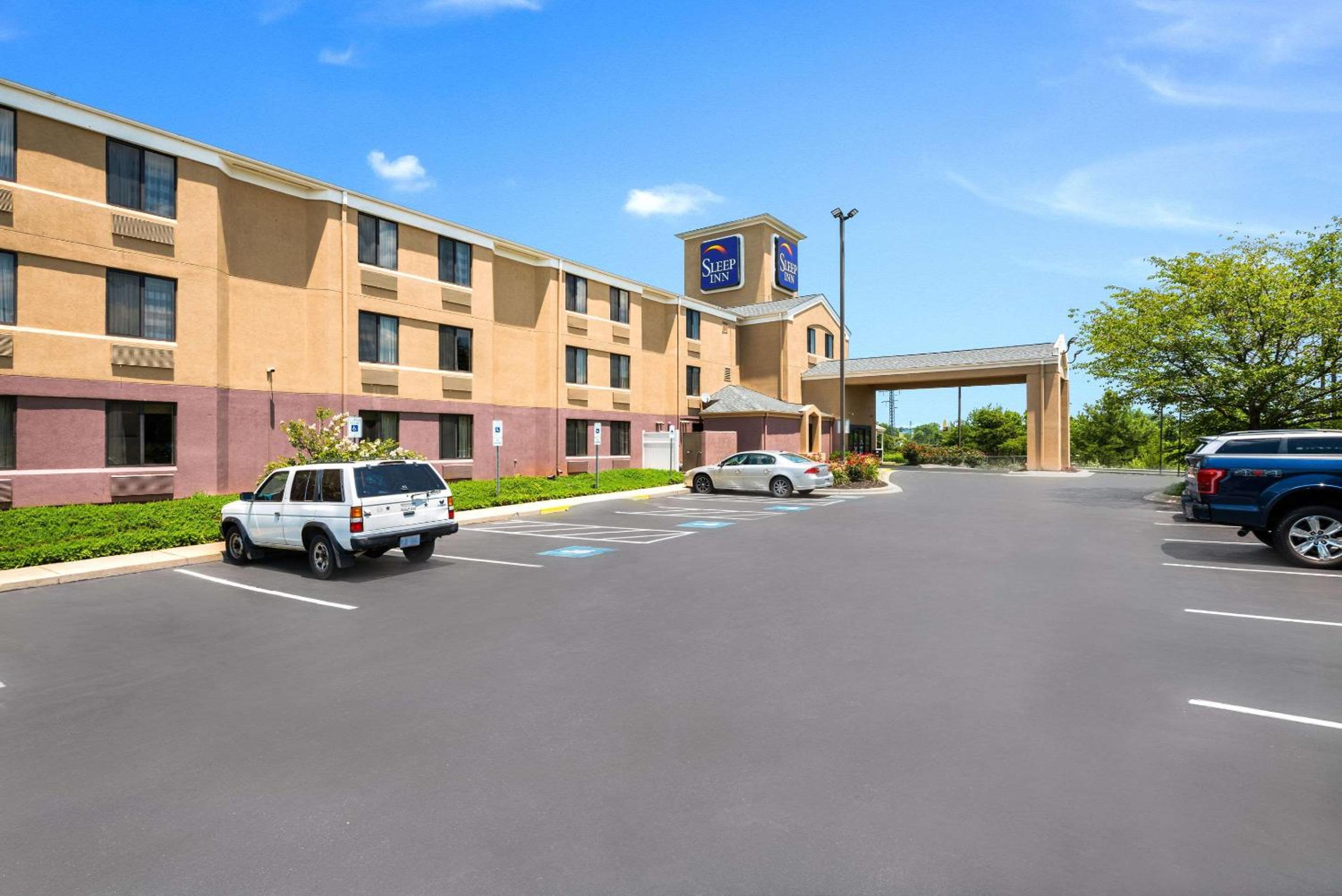Sleep Inn Statesville I-40 view 2