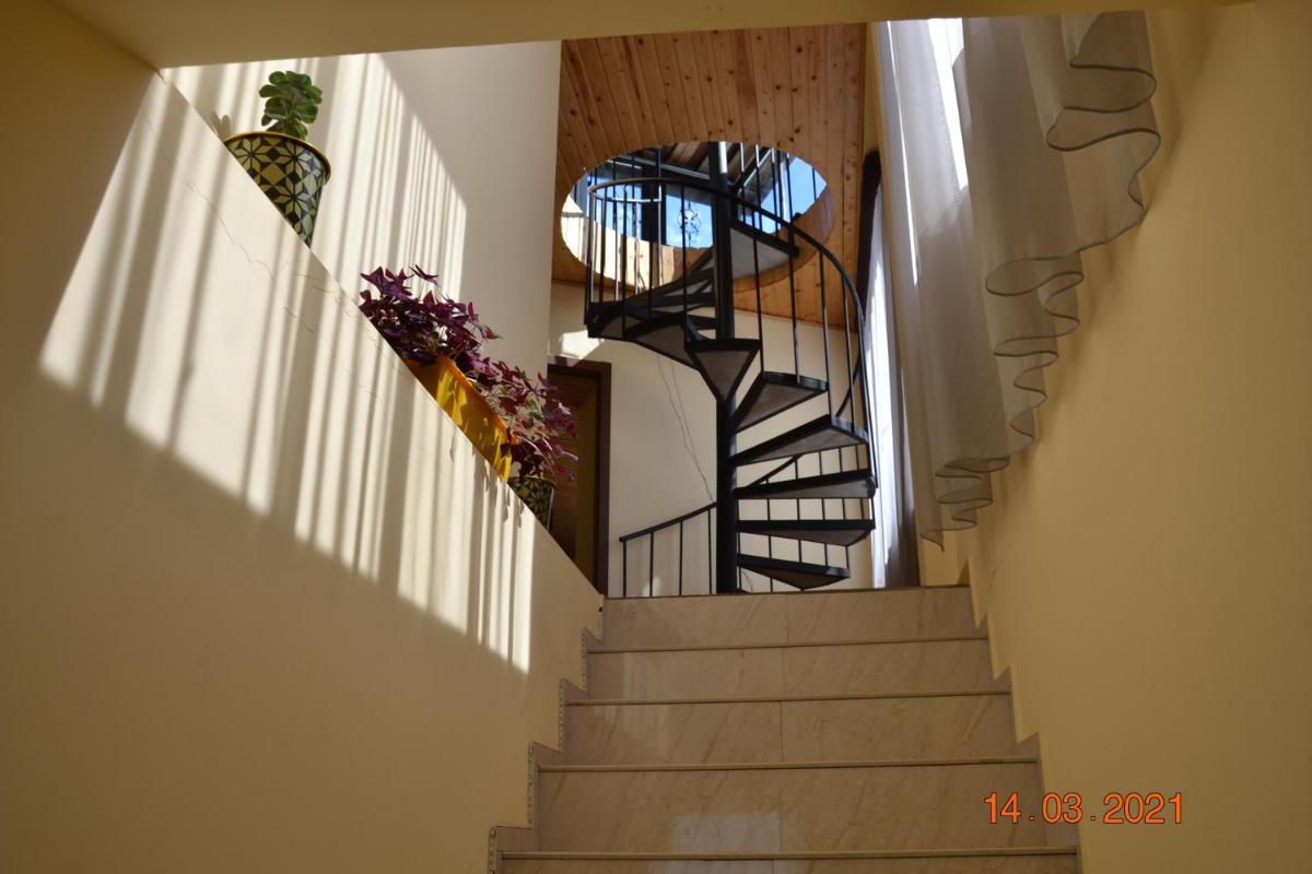 Gallery Guest House