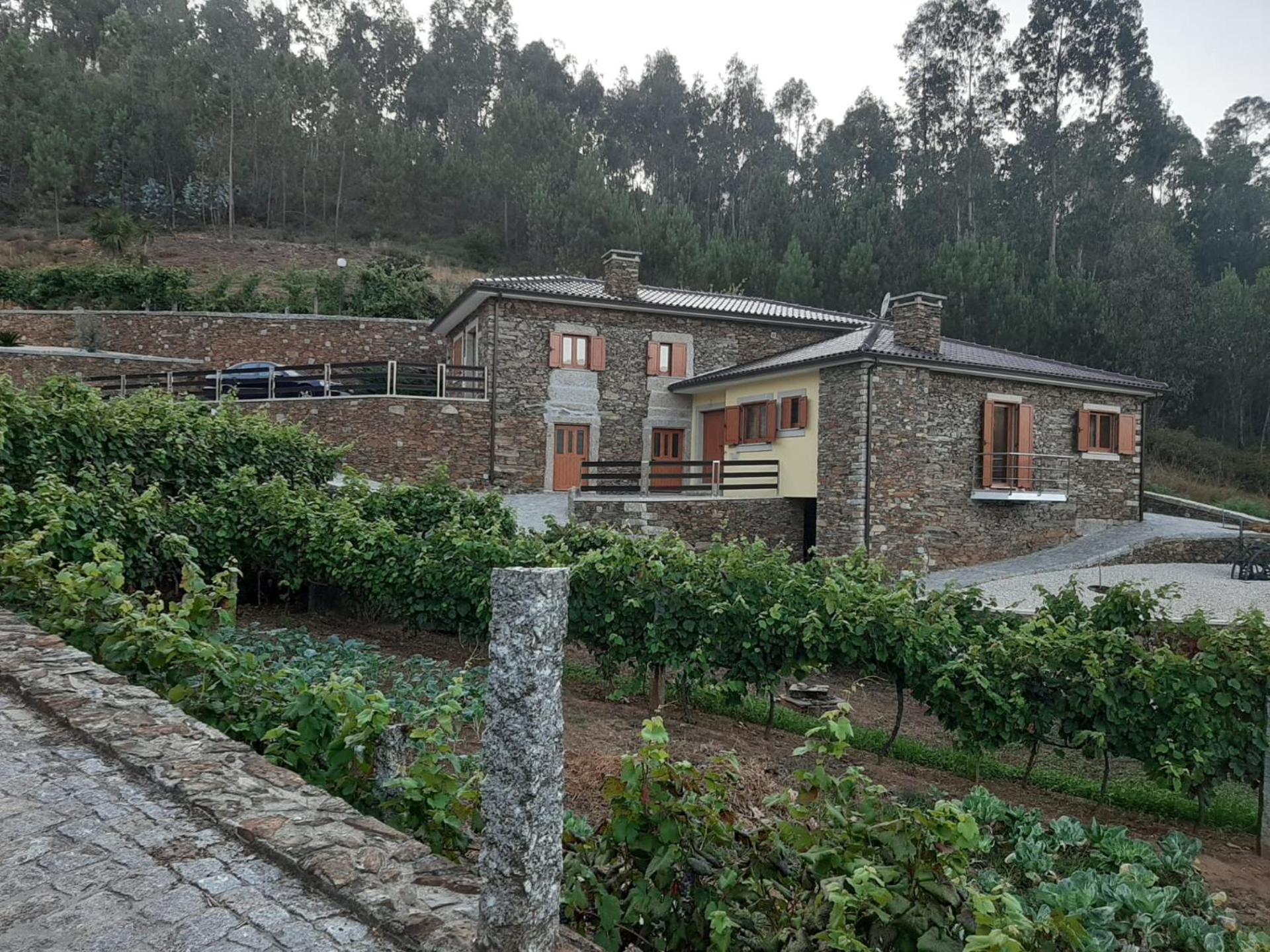 Casa da Tia Bina view 3