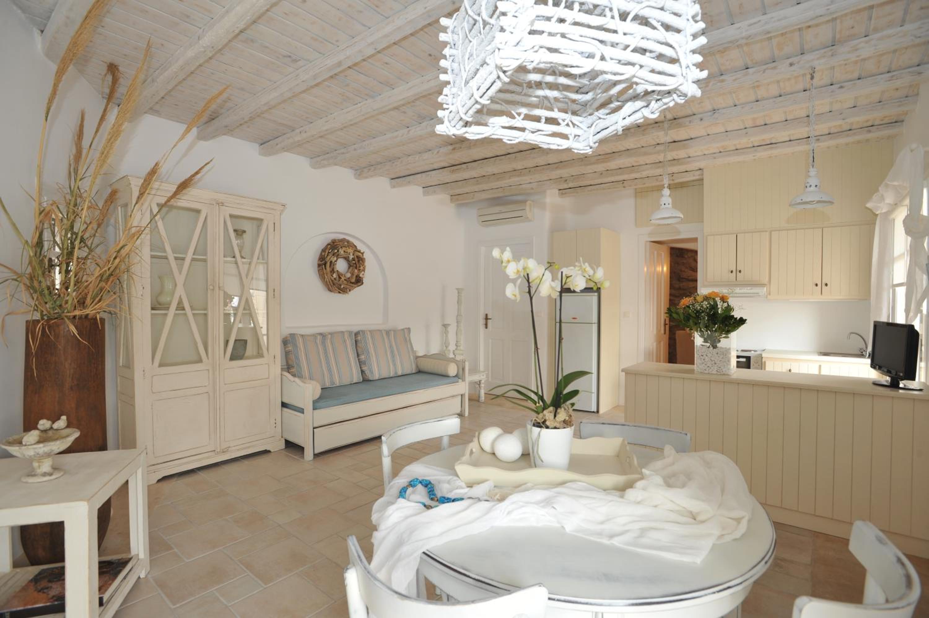 Navy Blue Suites en Ornos