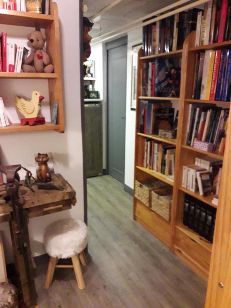 Photo 12