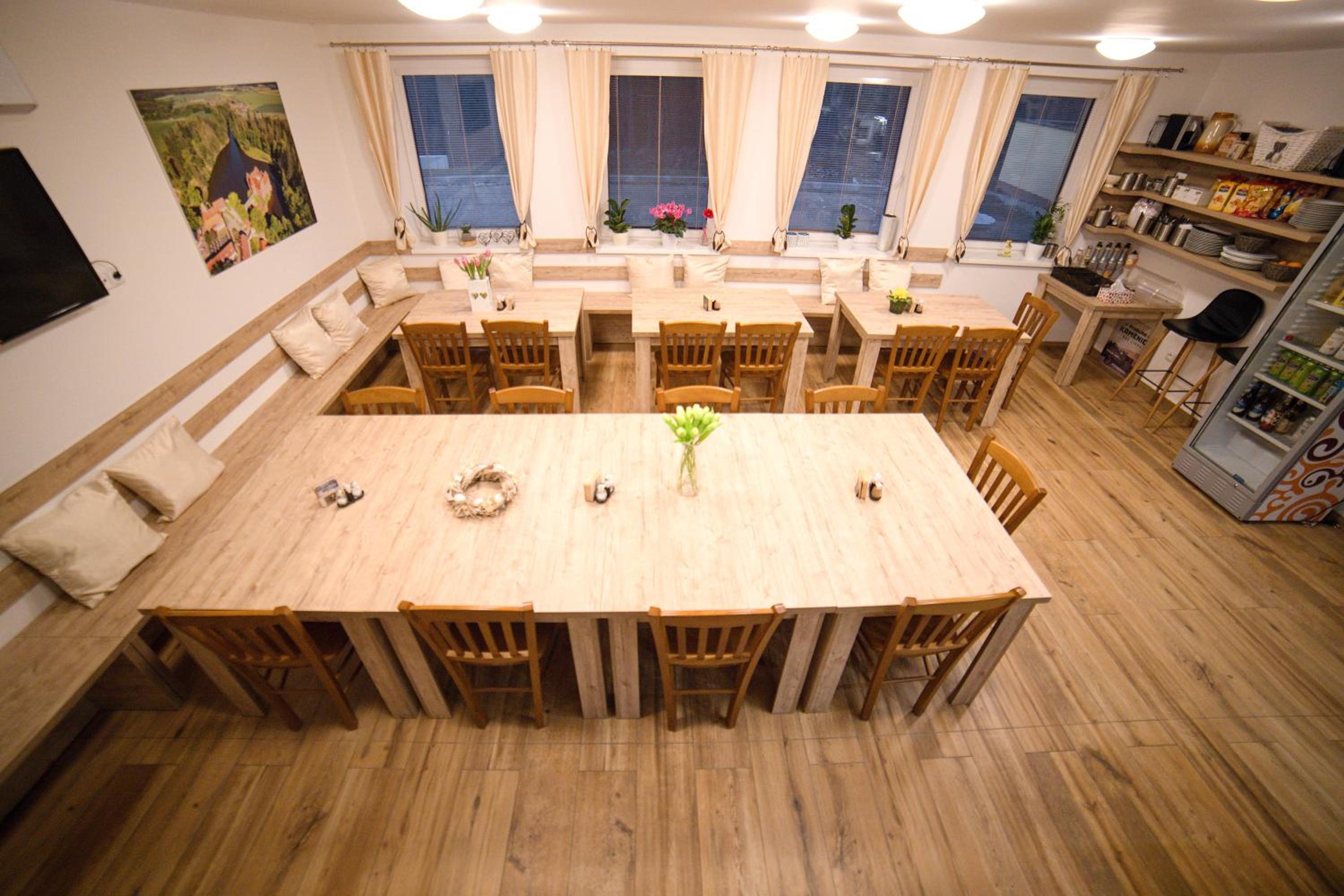 Penzion a restaurace Zlatovláska u zámku Červená Lhota