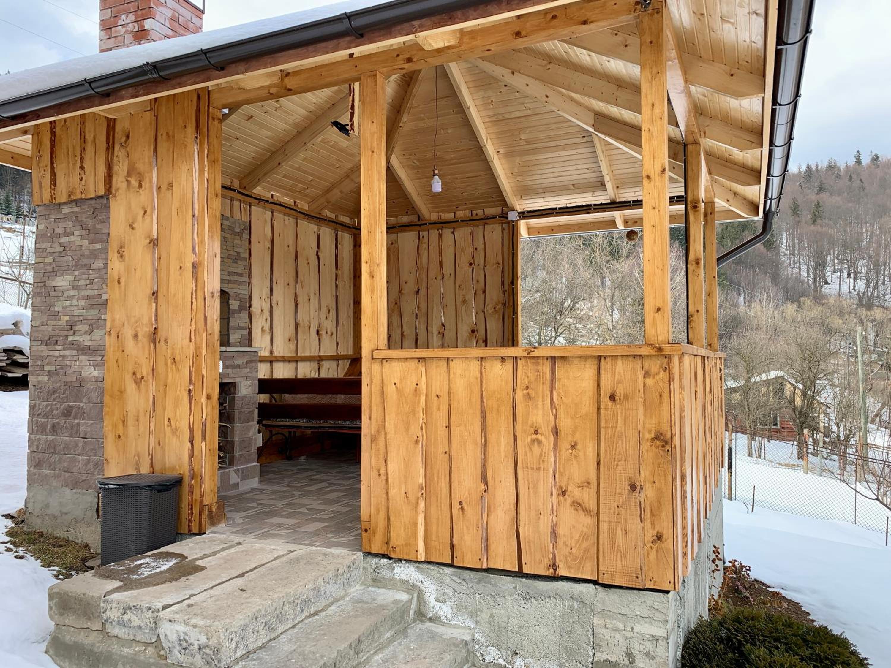 UNDERHILLs house view 2