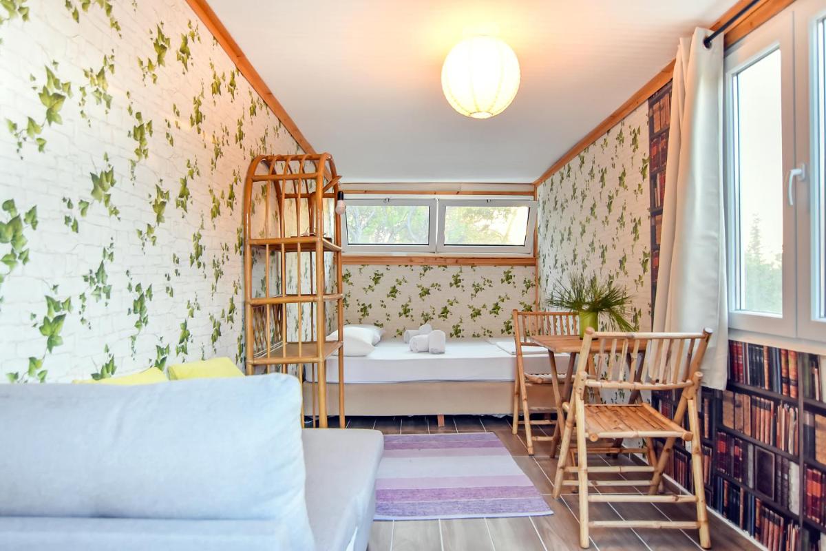 Drolma Ling Nature Cabins