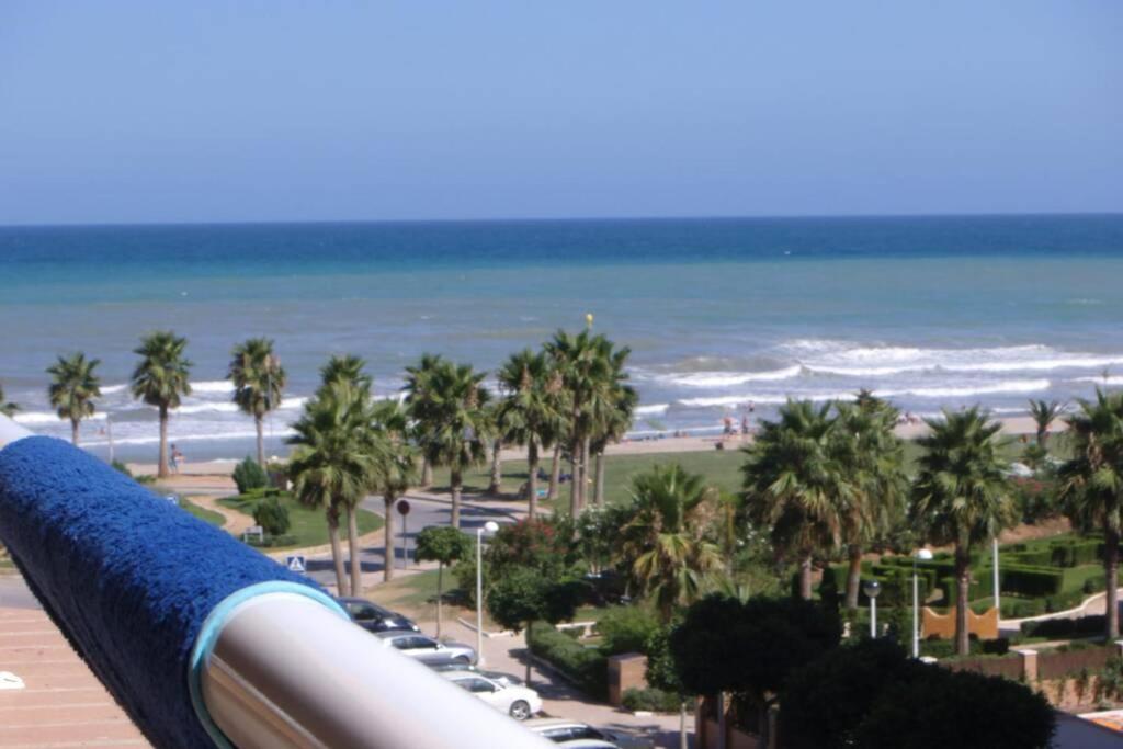 Apartamento con HidroMasaje 1ª Línea de Playa view 2