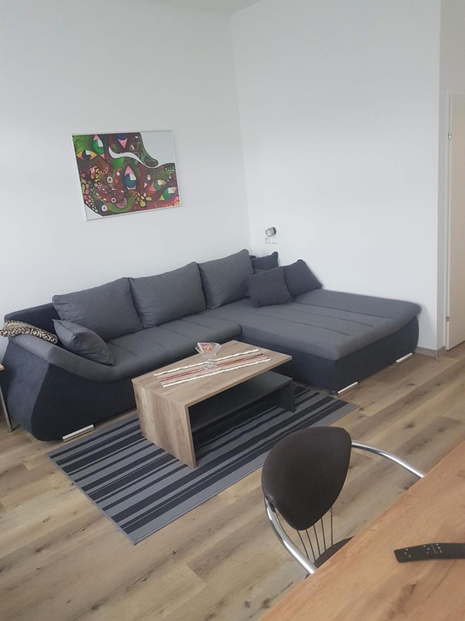 Gerald`s Apartment 16