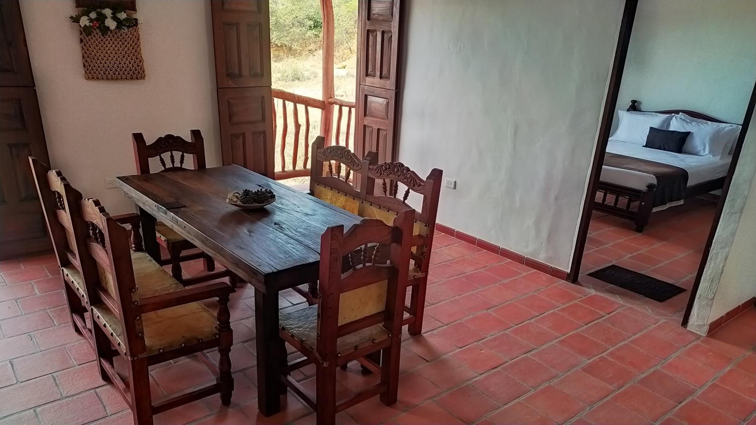 CASA HOSPEDAJE CARARE