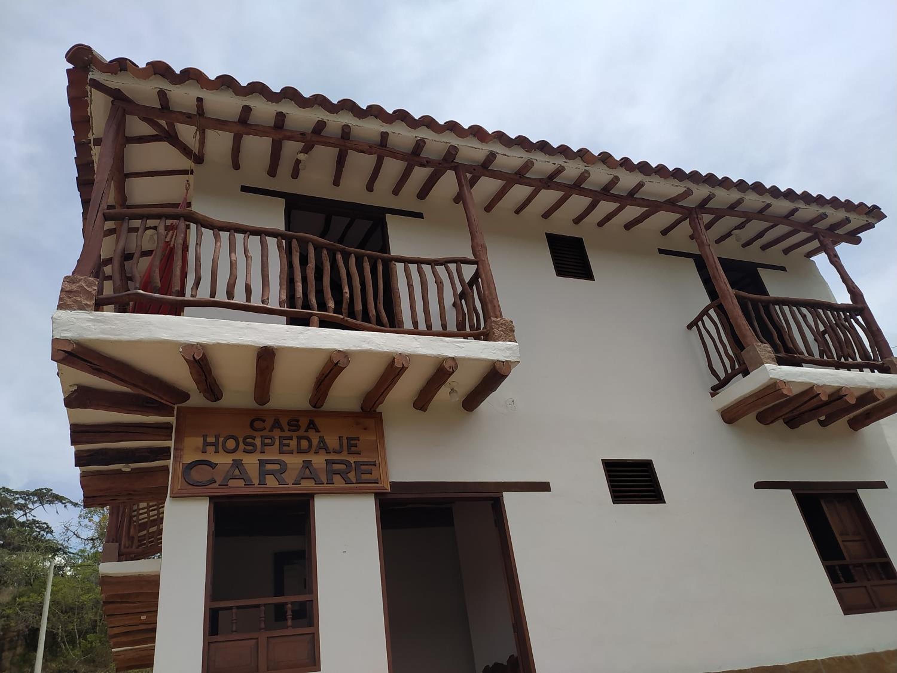 CASA HOSPEDAJE CARARE
