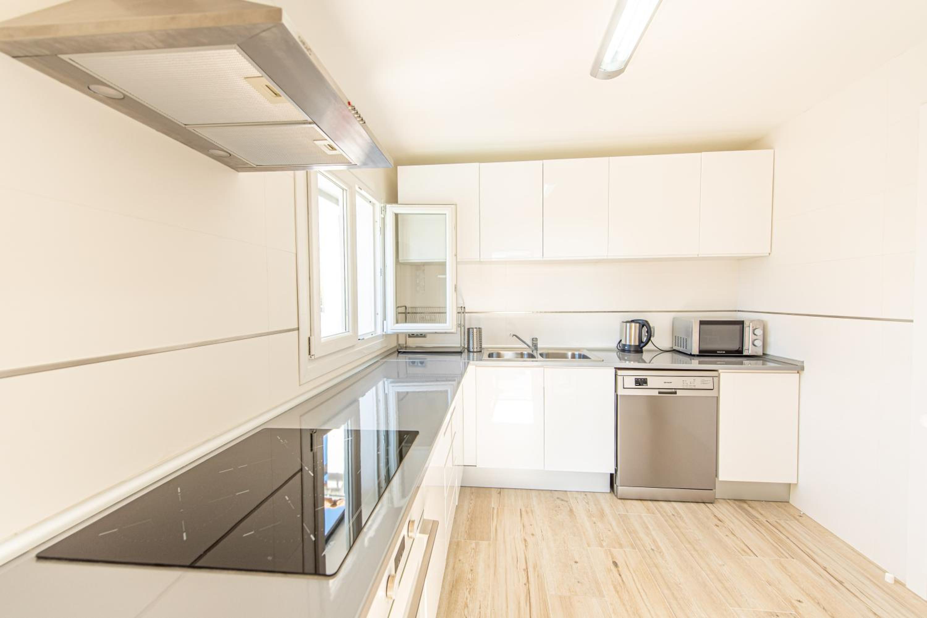 A perfect location villa for holidays with AC and private pool view 2