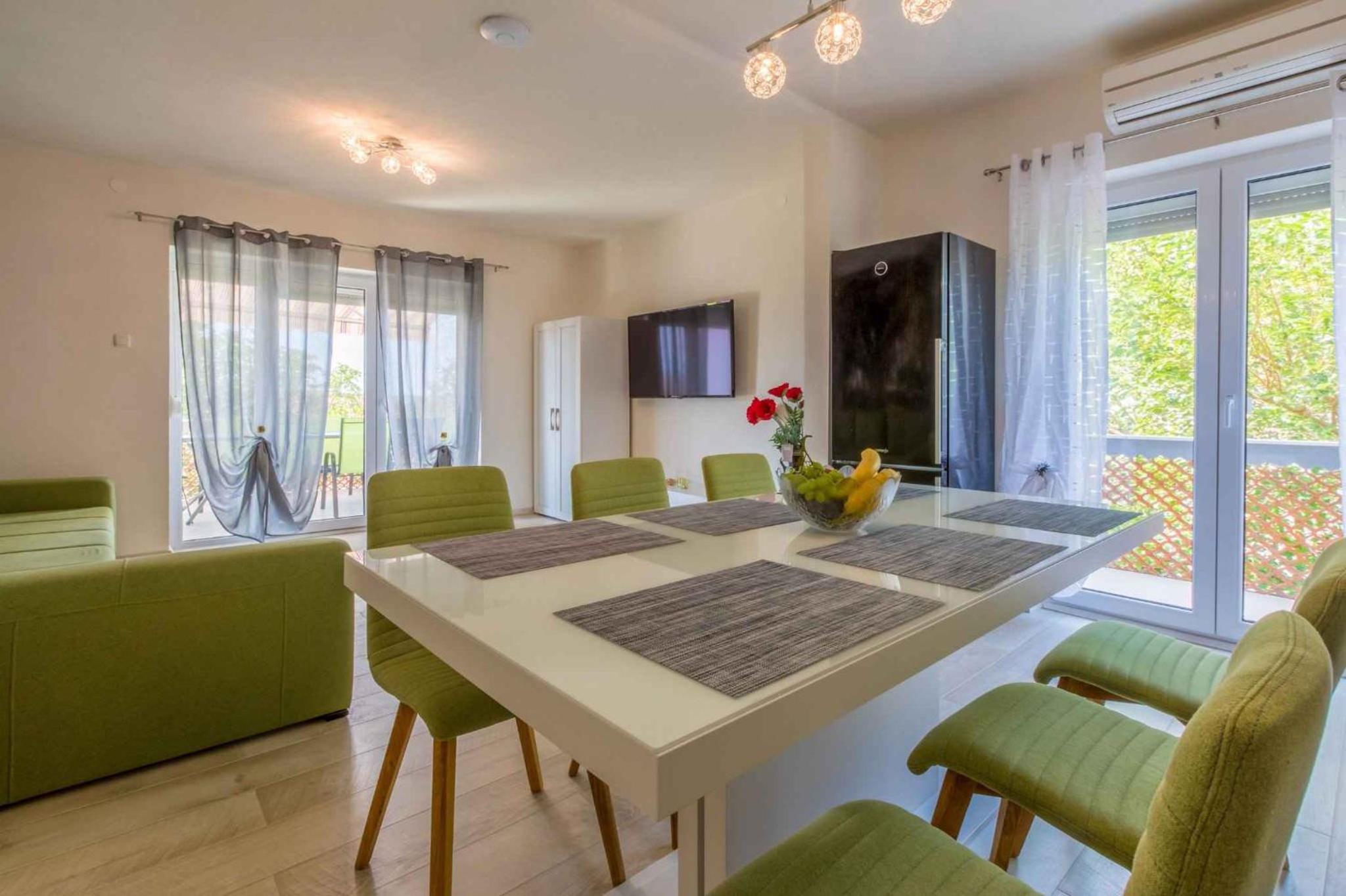 Holiday home in Jadranovo 39402