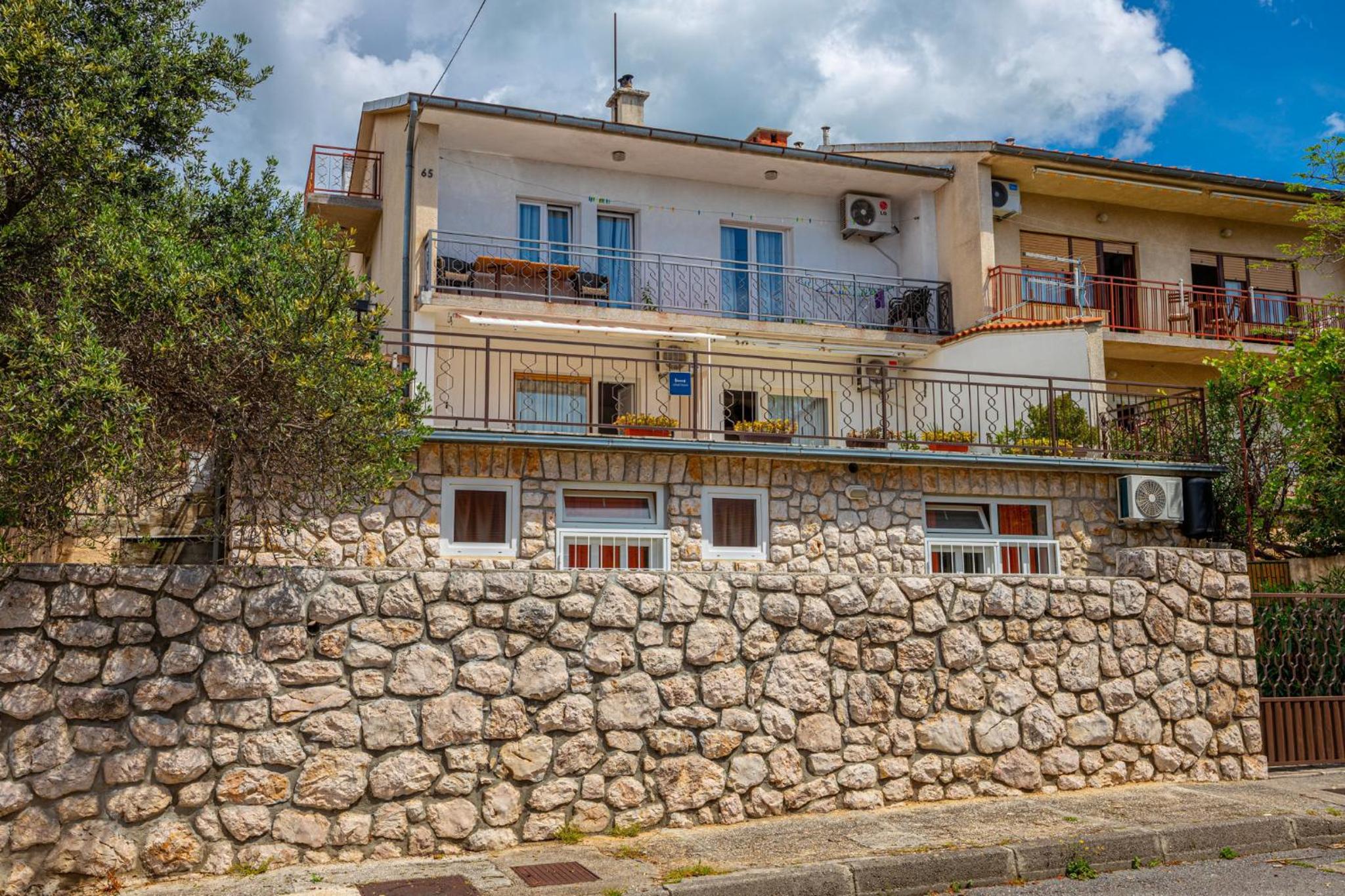 Apartment in Novi Vinodolski 41595