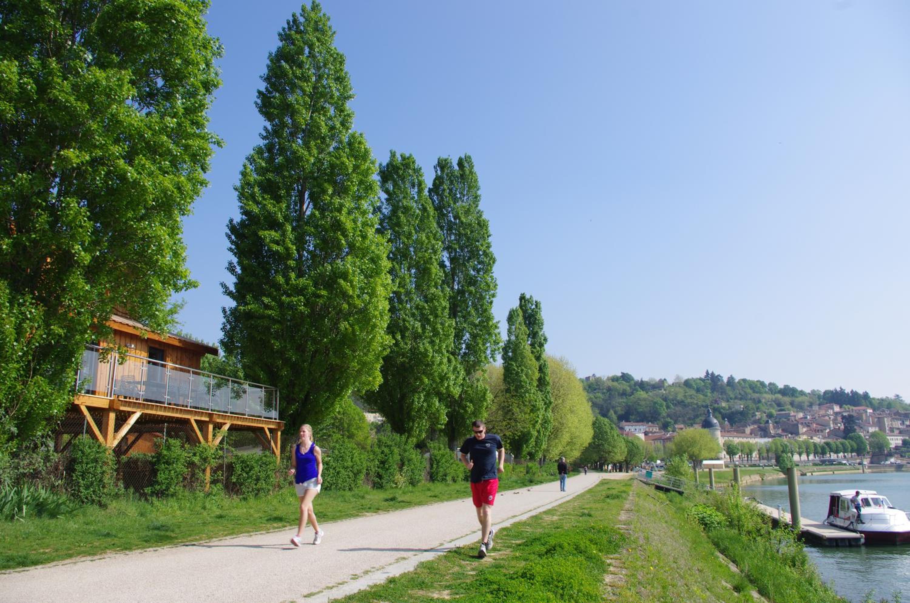Kanopée Village