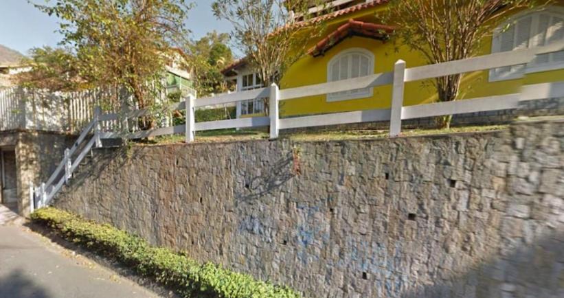 Casa em Itaipava até 14 Pessoas, Piscina, Lareira e Pets