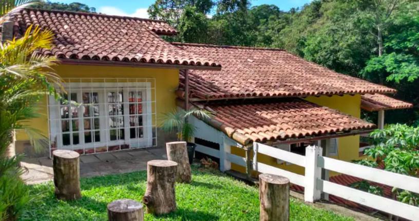 Casa em Itaipava até 14 Pessoas, Piscina, Lareira e Pets