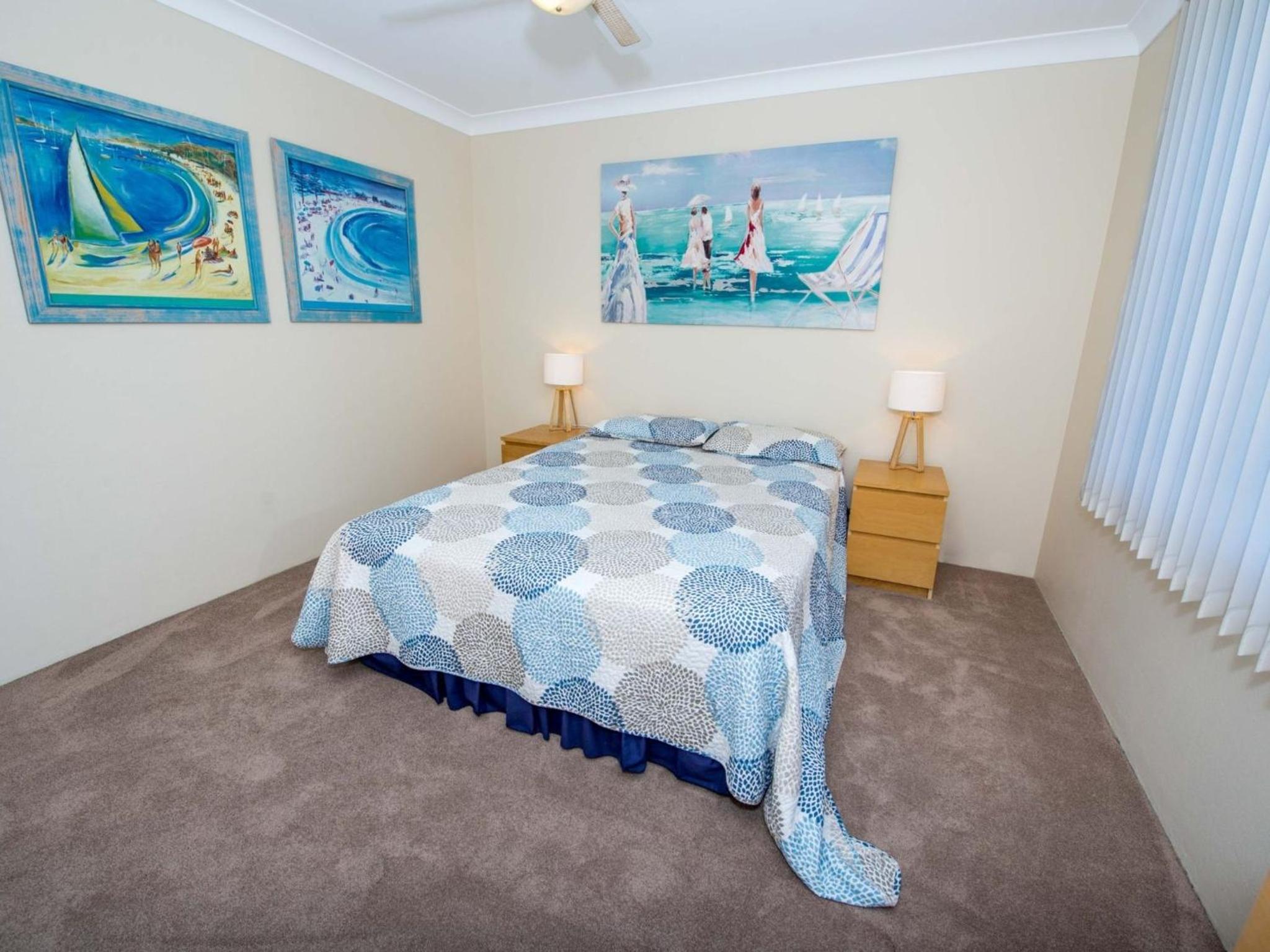 Collendina 15 19 Kurrawa Close water views and wifi