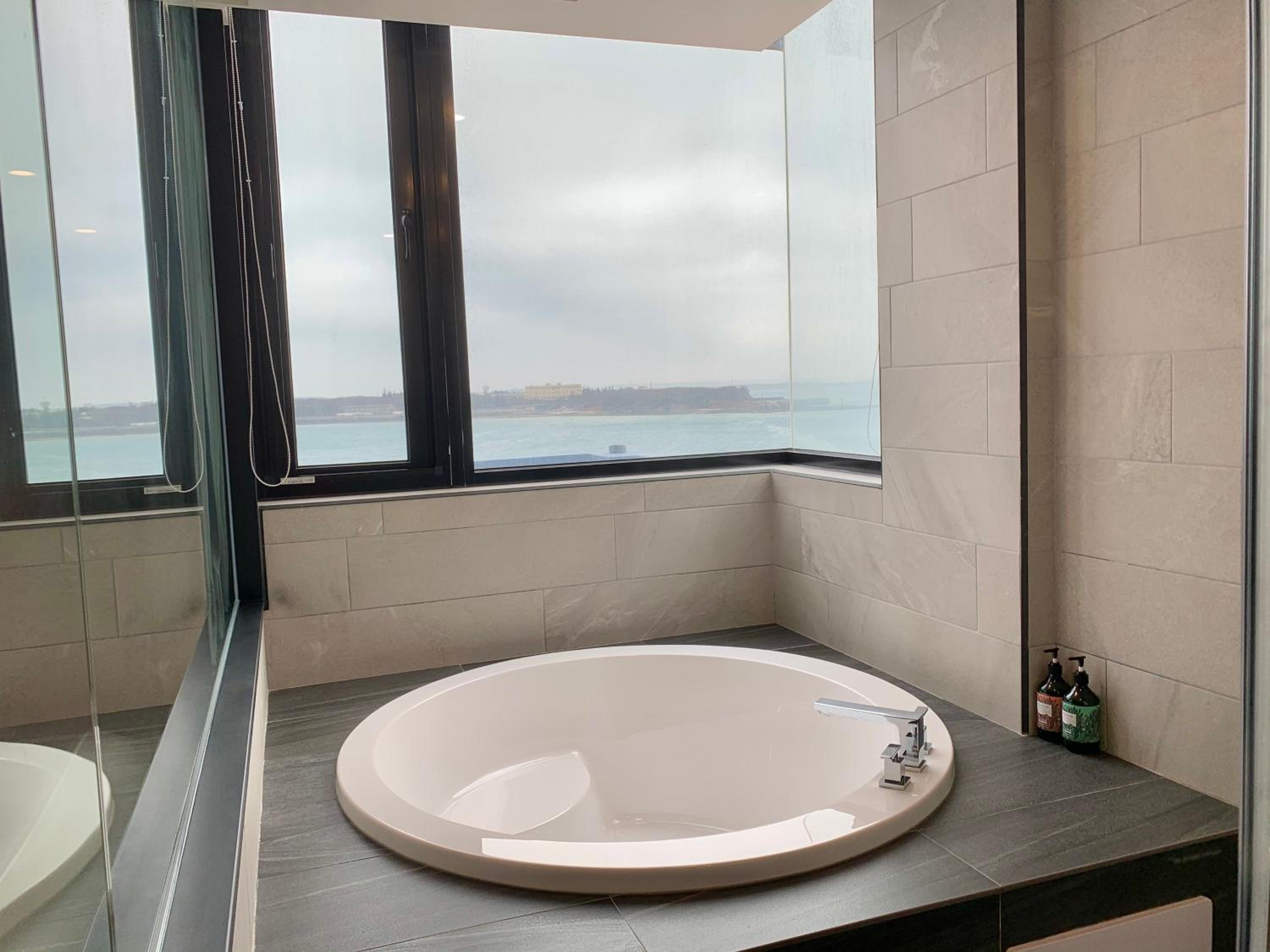 Dream Summer Hotel view 3