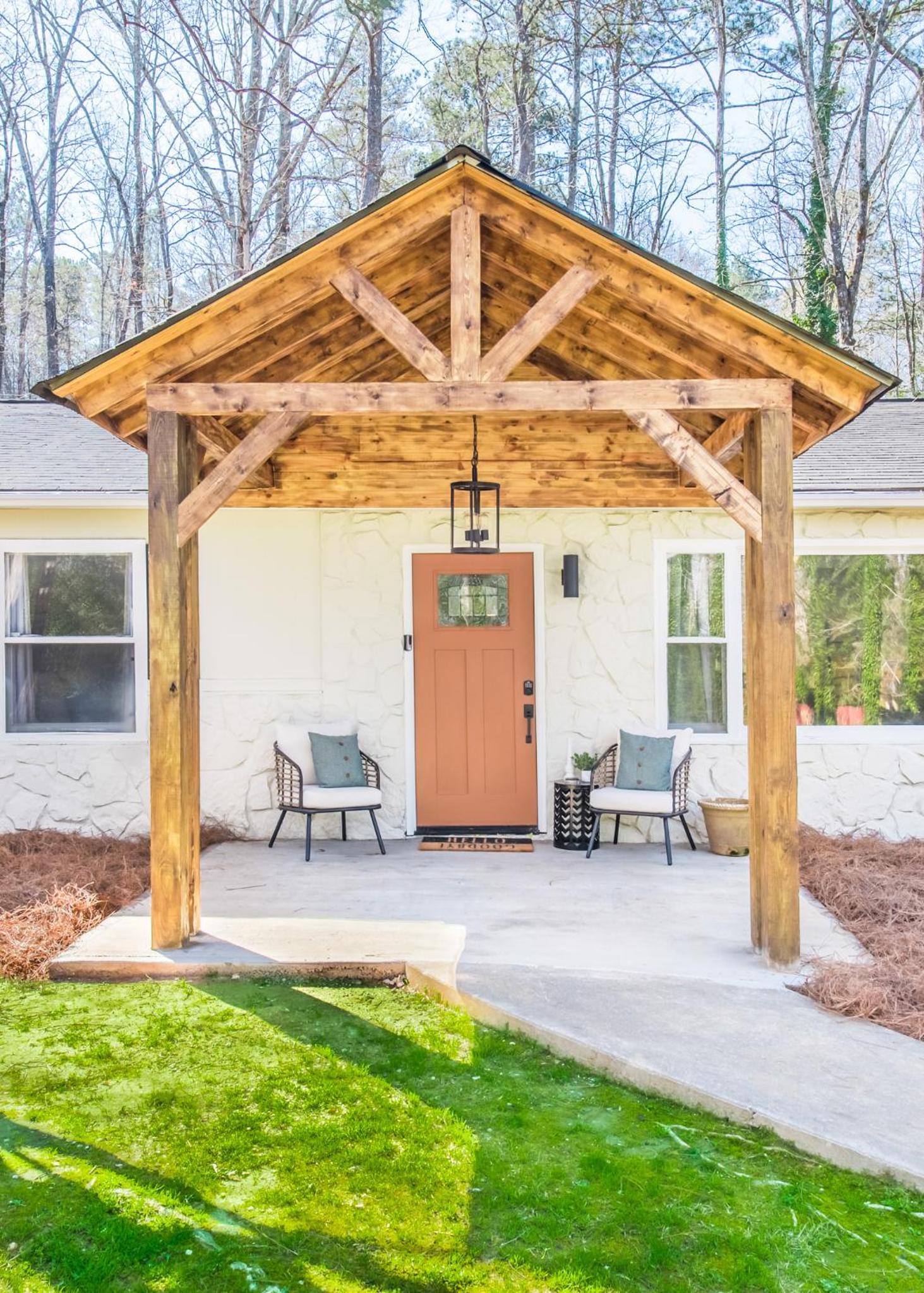 Charming and Spacious Home Great for Group Getaway view 2