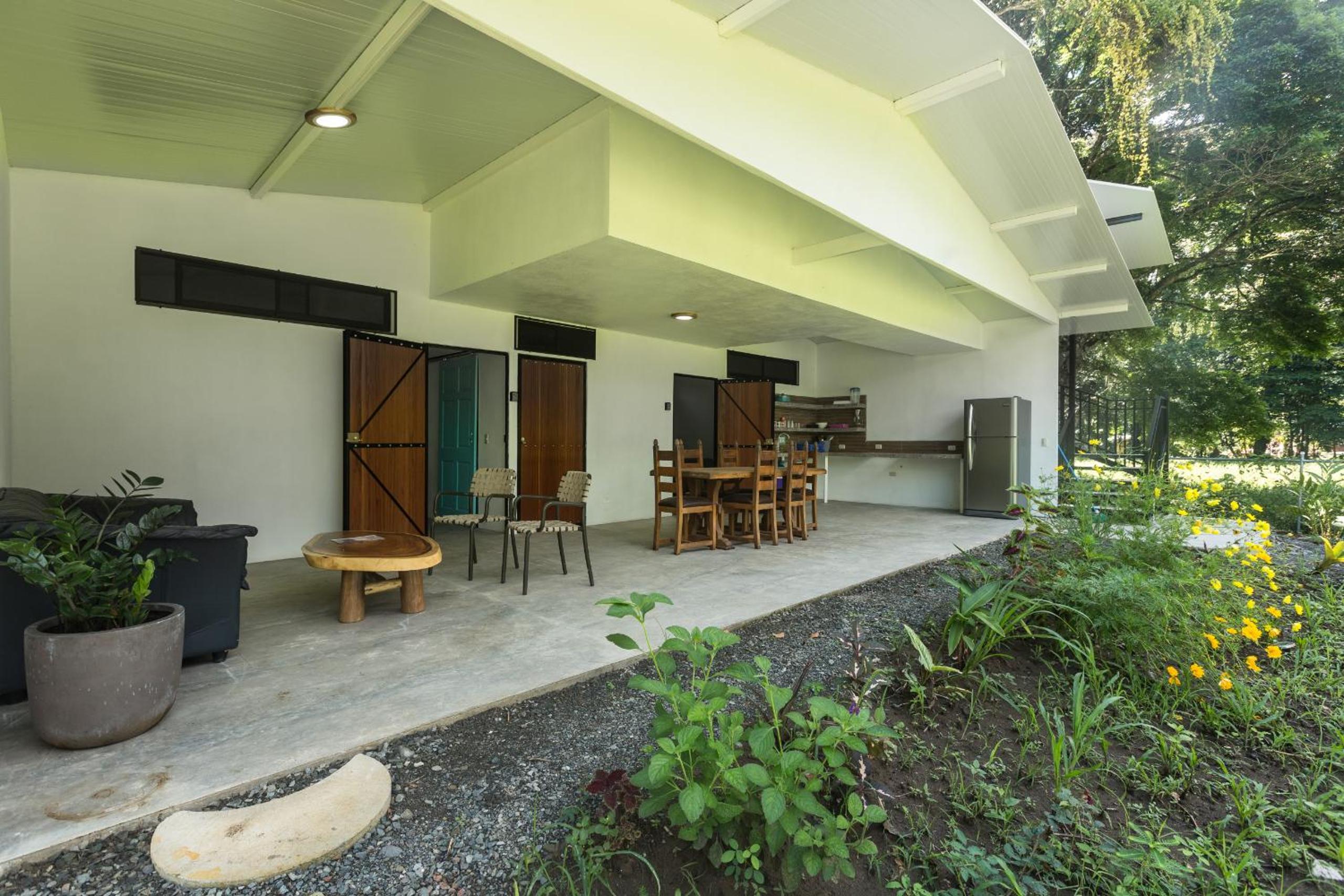 Puerto Viejo Club, Villas & Pool