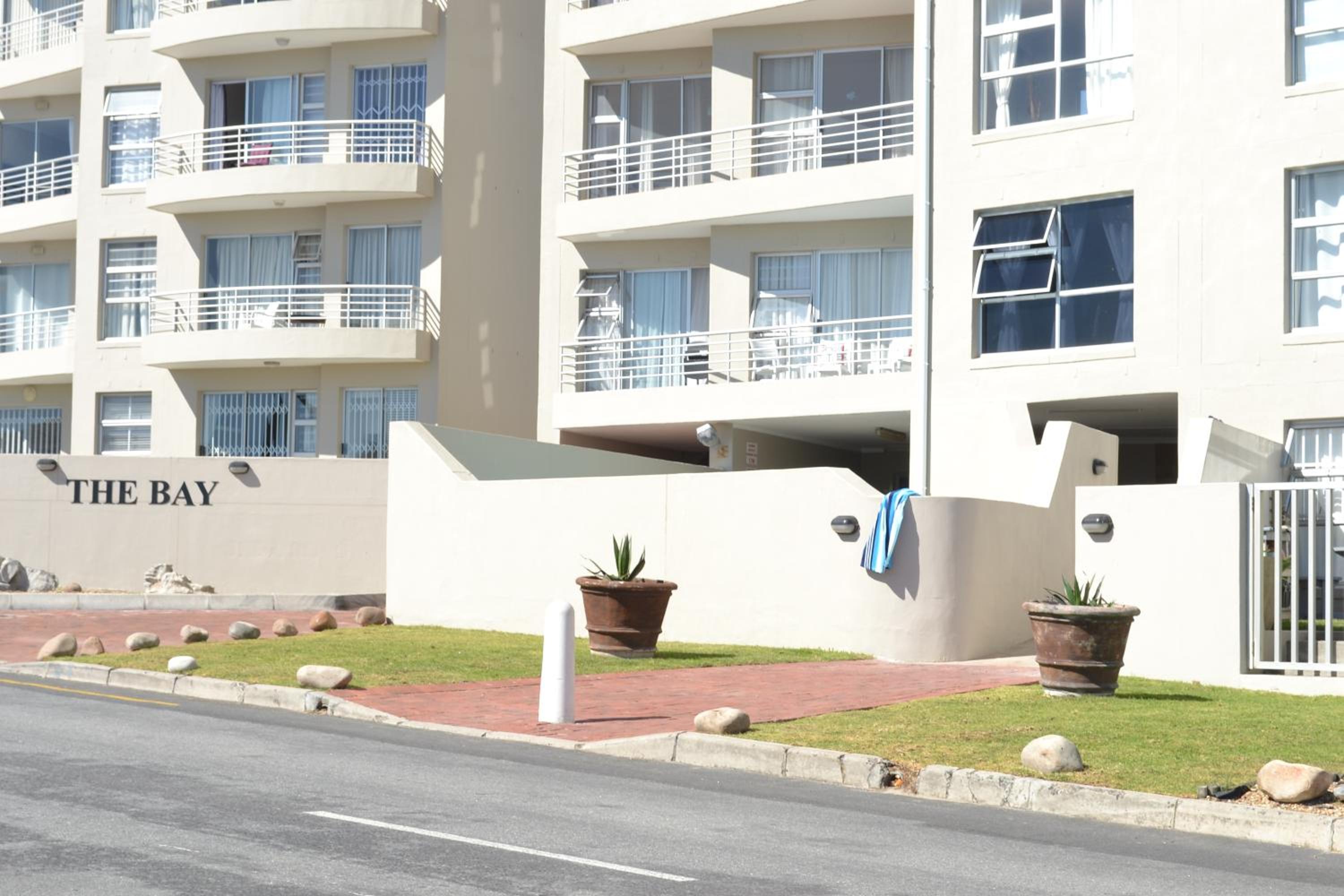 KiteView - Spacious 2 Bedroom with iconic views