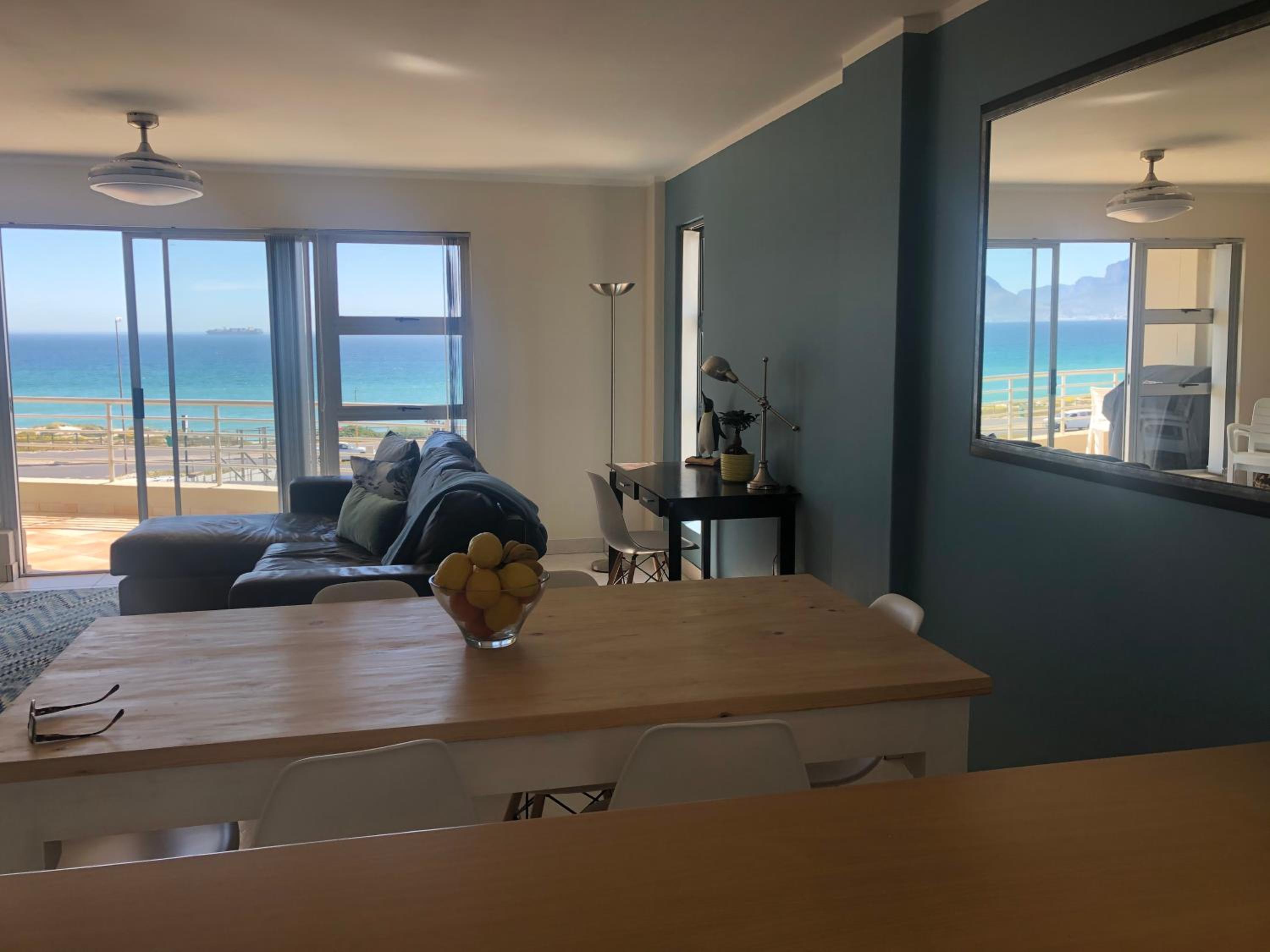 KiteView - Spacious 2 Bedroom with iconic views