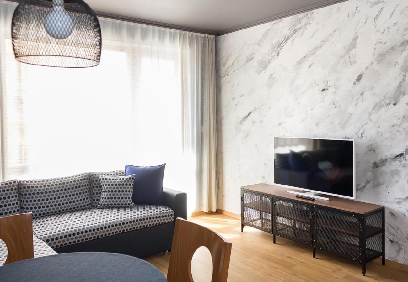 Vili's Place - 1 Bedroom Apartment with Balcony